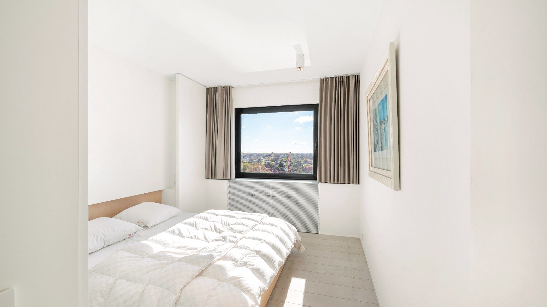 Exclusief hoek-appartement op toplocatie met perfecte oriëntatie op het Albertplein. foto 6