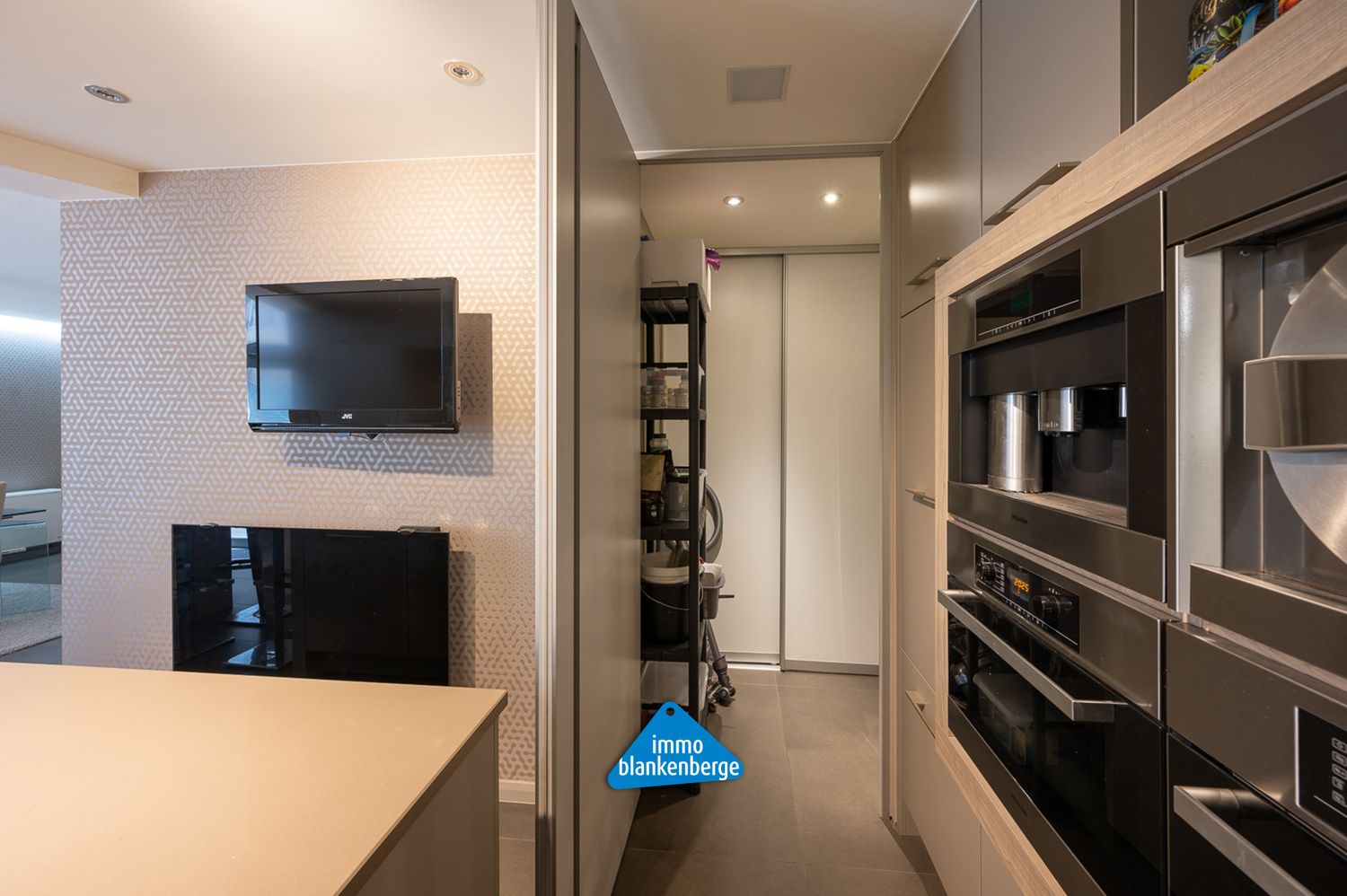 Exclusief Duplex Appartement met Twee Slaapkamers en Privé Wellness foto 9