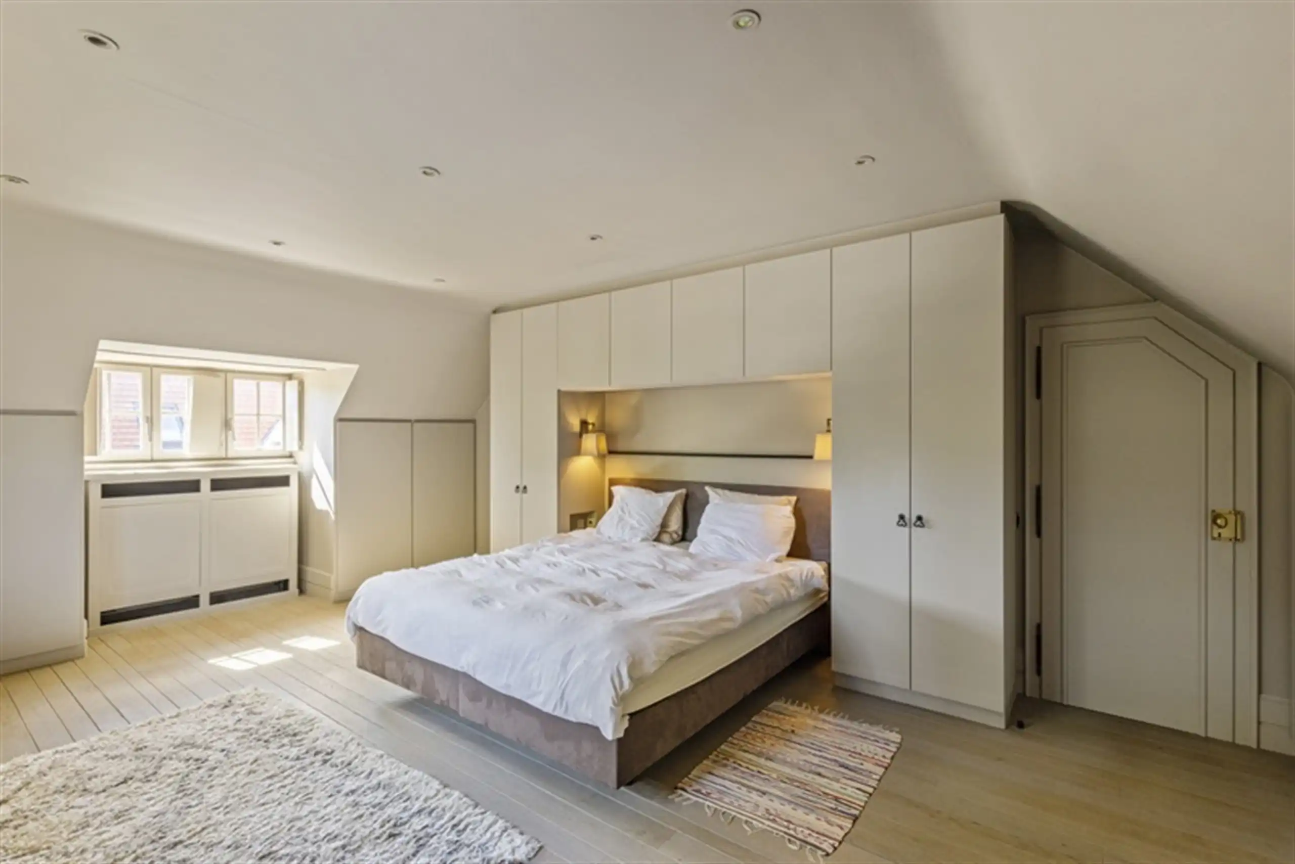 Warme thuisplek: charmante villa op 1084 m² met dubbele garage foto 20