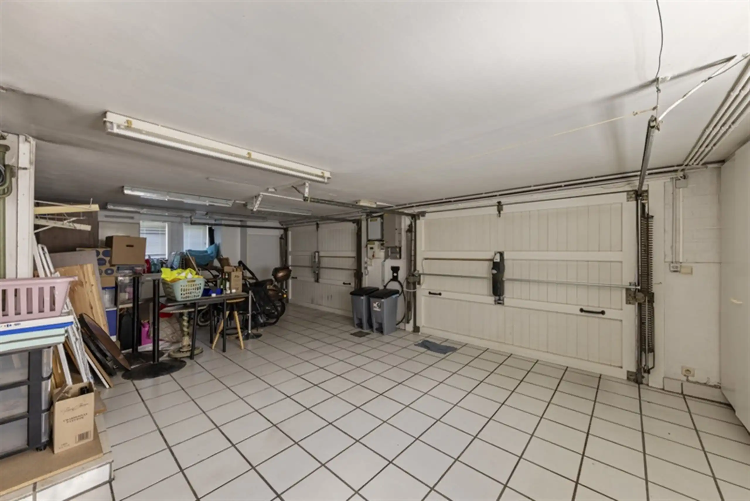 Elegante villa op toplocatie met dubbele garage foto 20