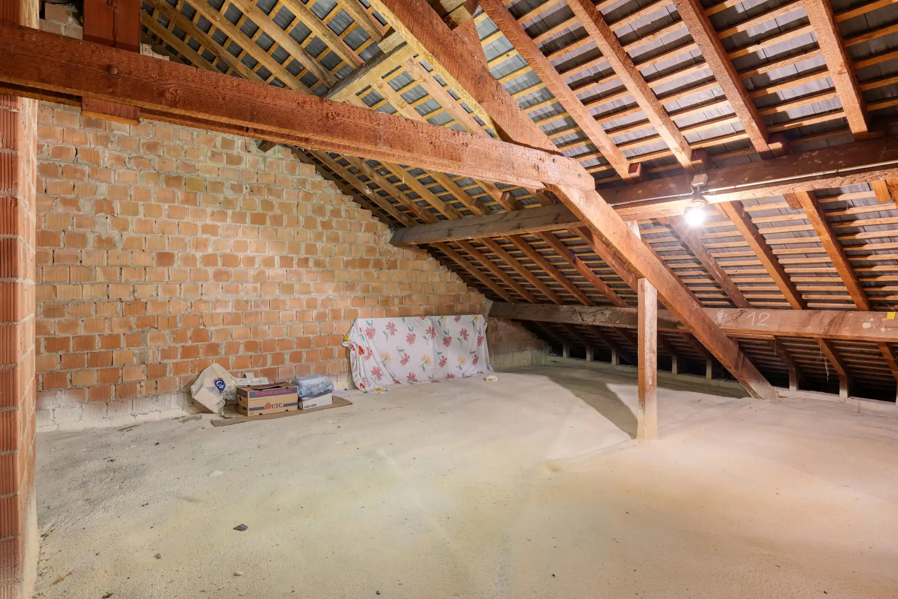 Appartement (2e verdieping) met 2 slaapkamers en garage foto 20