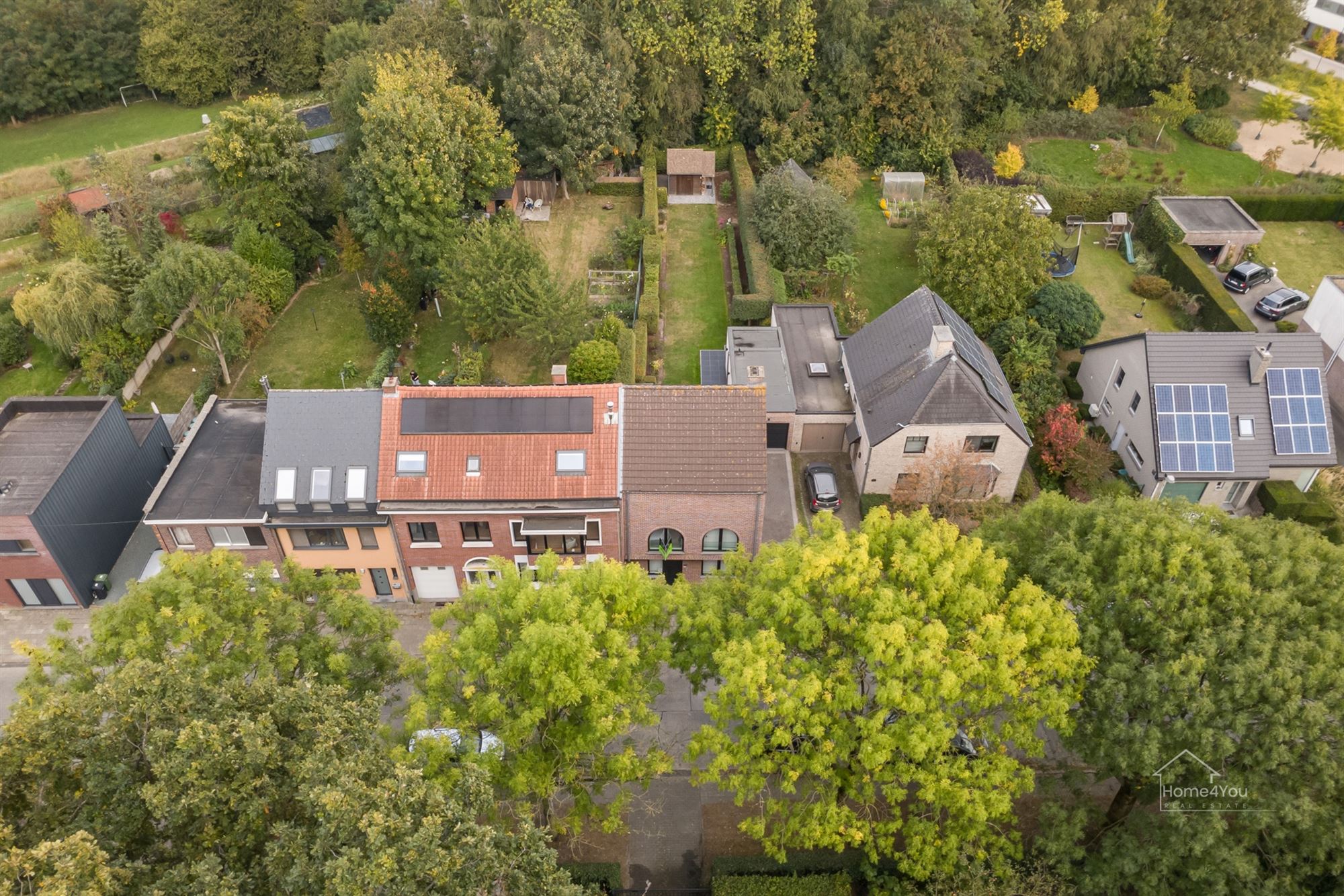 Instapklare gezinswoning met 4 slaapkamers en tuin foto 10