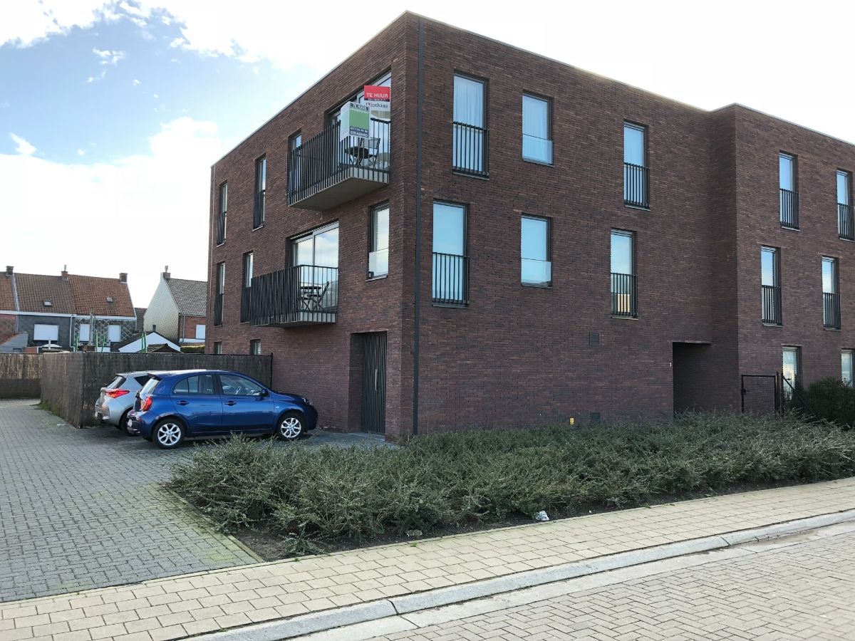 Rustig gelegen twee-slaapkamer appartement + autostandplaats foto {{pictureIndex}}