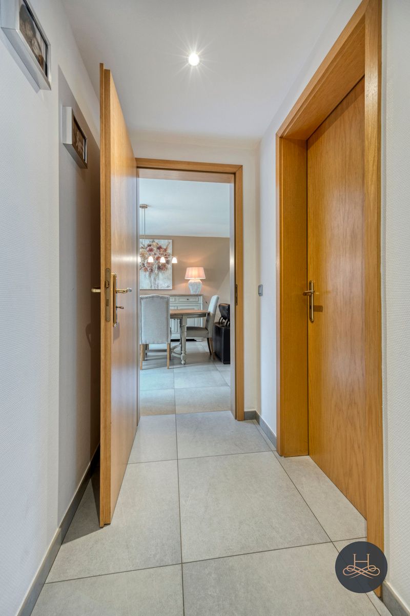 Gezellige woning op toplocatie in een doodlopende straat foto 12