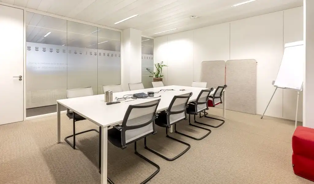 Kantoorruimte te huur in Antwerp Nort Offices vlakbij 't Eilandje foto 9