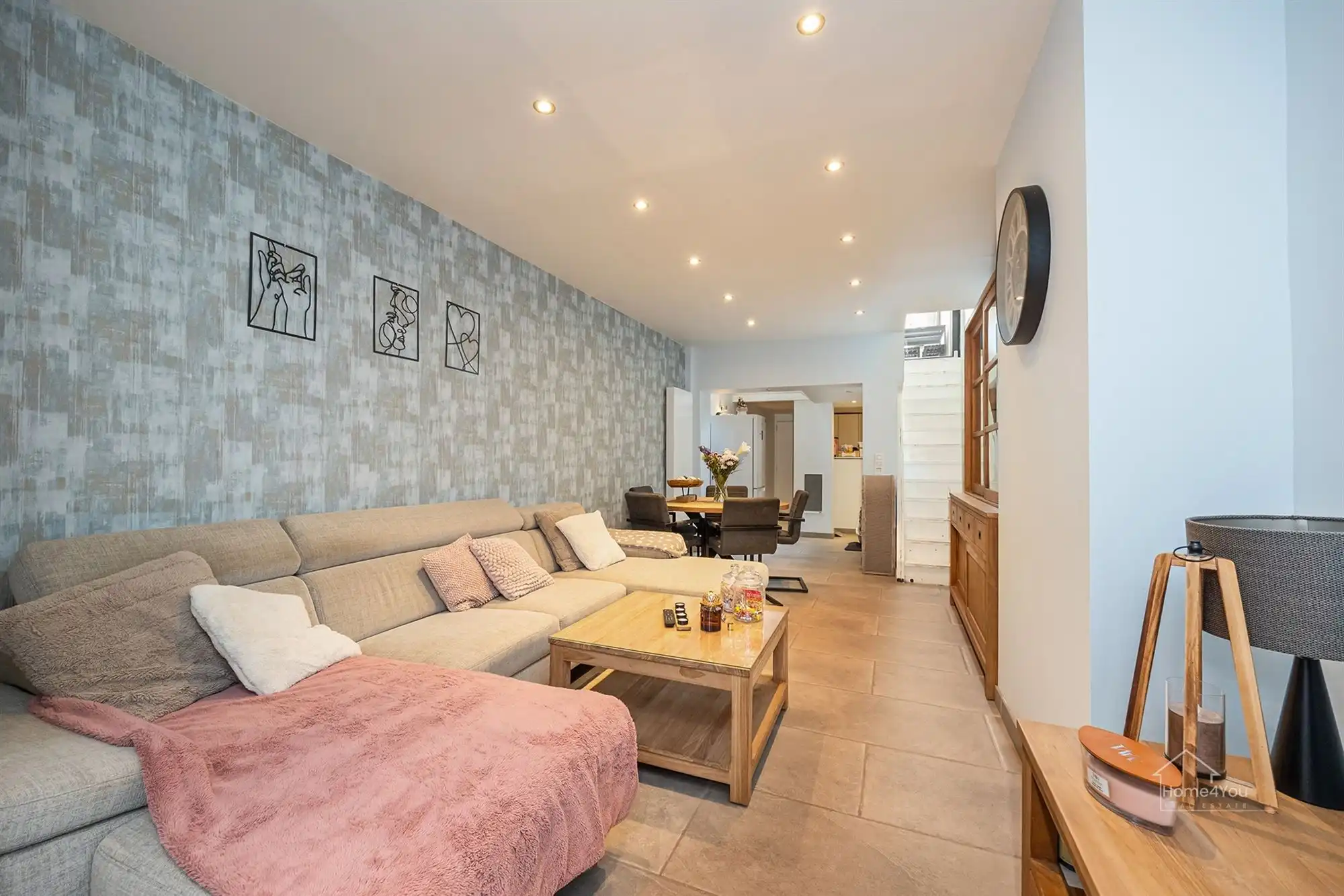 Charmante rijwoning met 3 slaapkamers en ruim dakterras foto 4