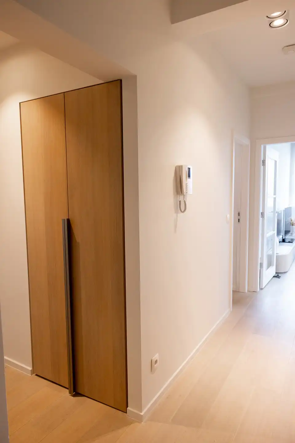 Appartement met 2 slpkamers en parkings - Europese wijk foto 13