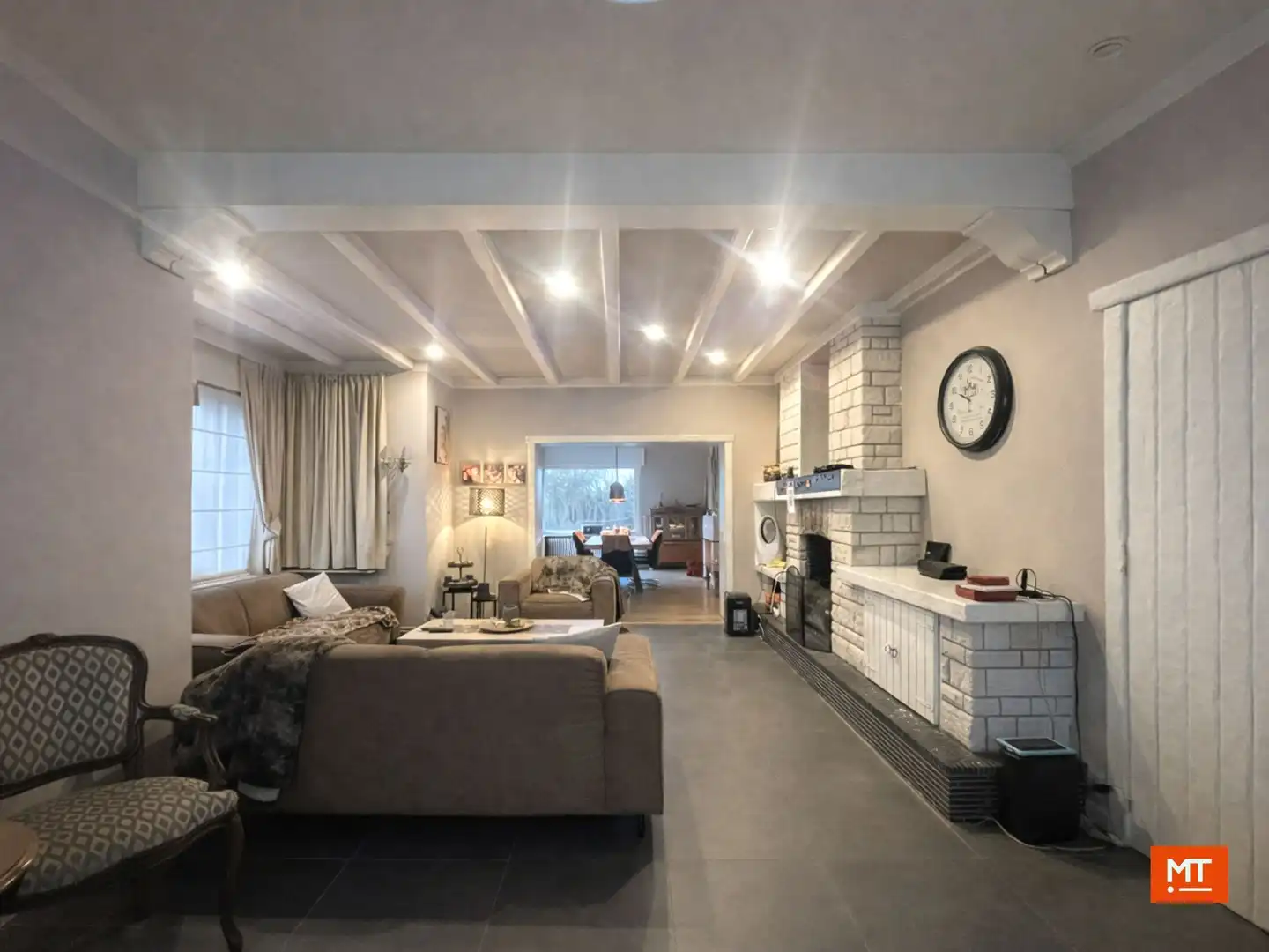 Alleenstaande woning met 3 slaapkamers (4 mogelijk), garage en tuin (ZW) te koop in Langemark foto 4