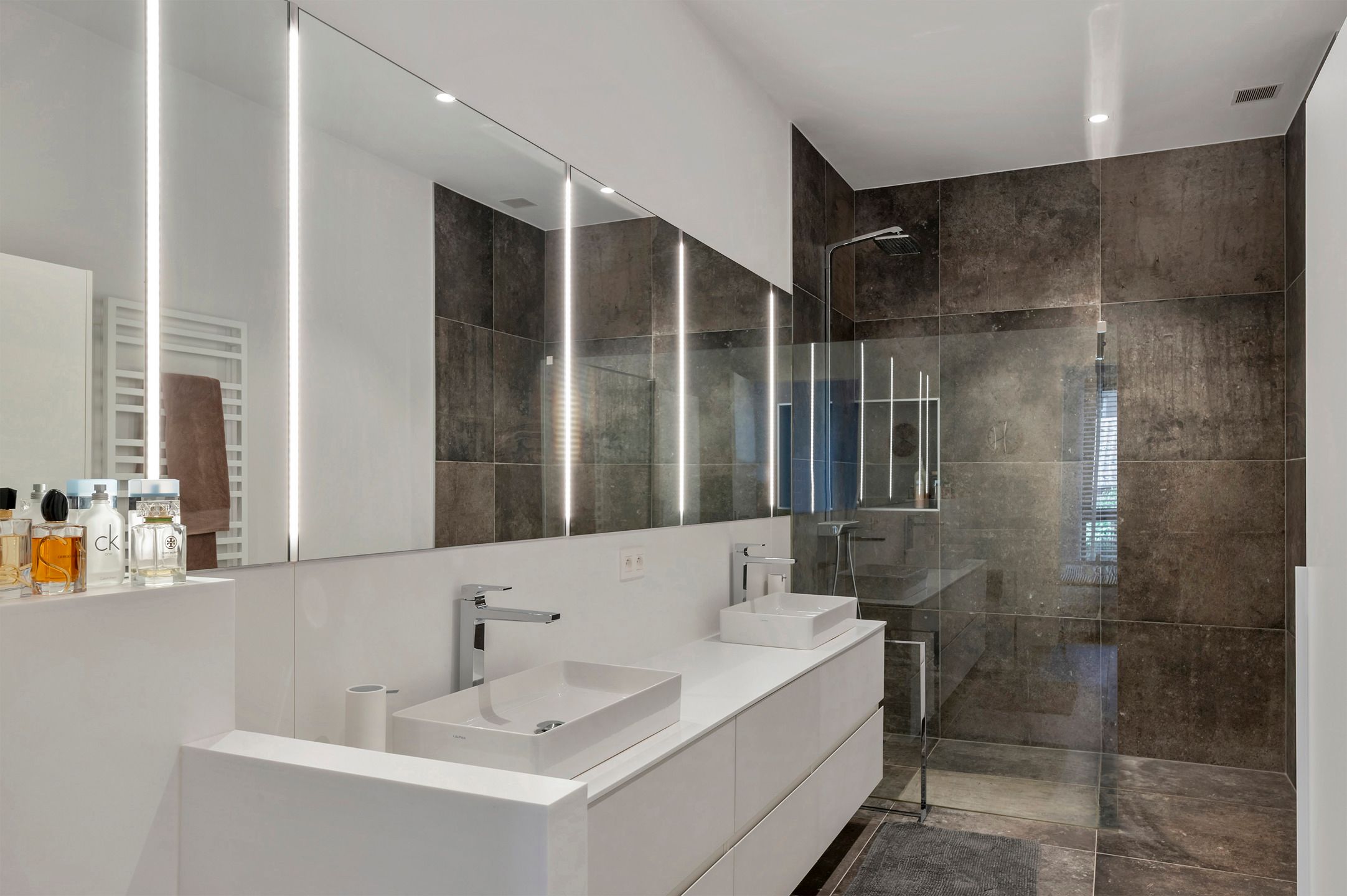 Prachtige loft in iconisch pand aan het MAS foto 19