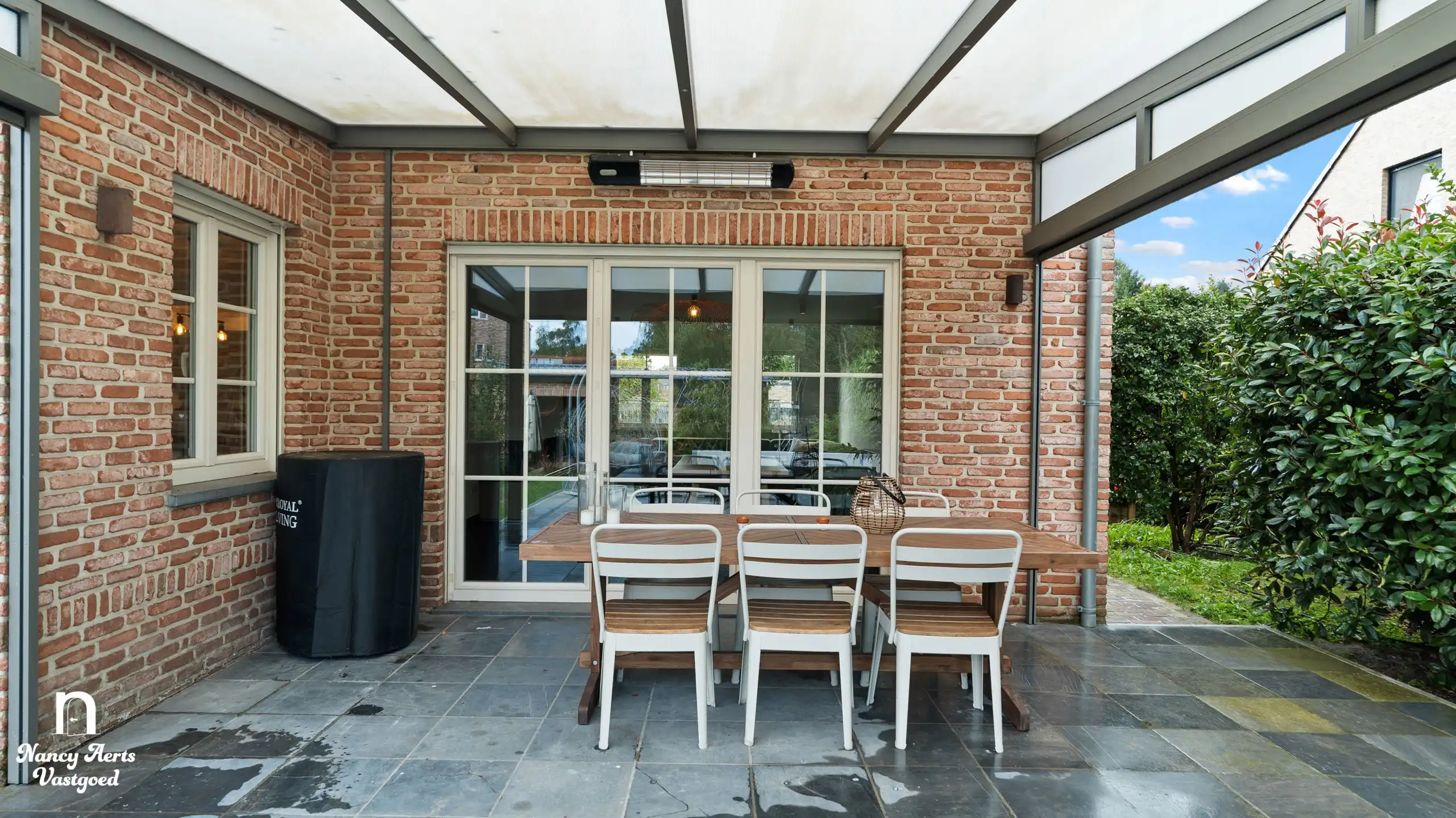 Verrassend ruime woning met aparte studio op rustige locatie foto 19