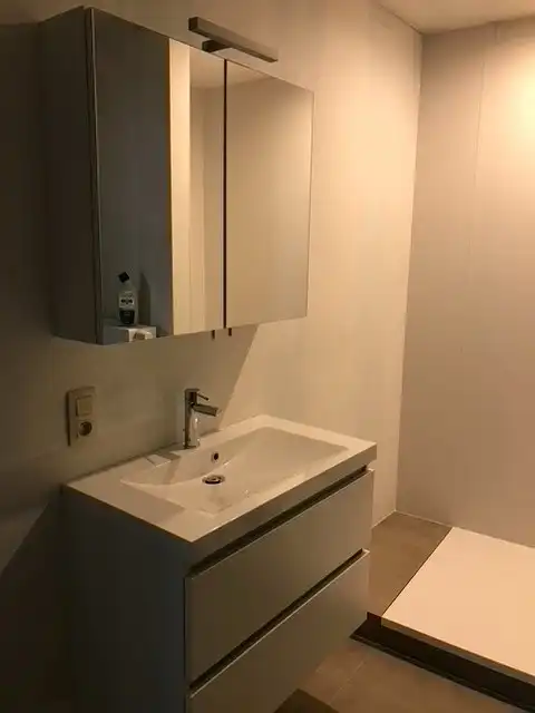 Verhuurd appartement gerenoveerd in 2019, energielabel C foto 10