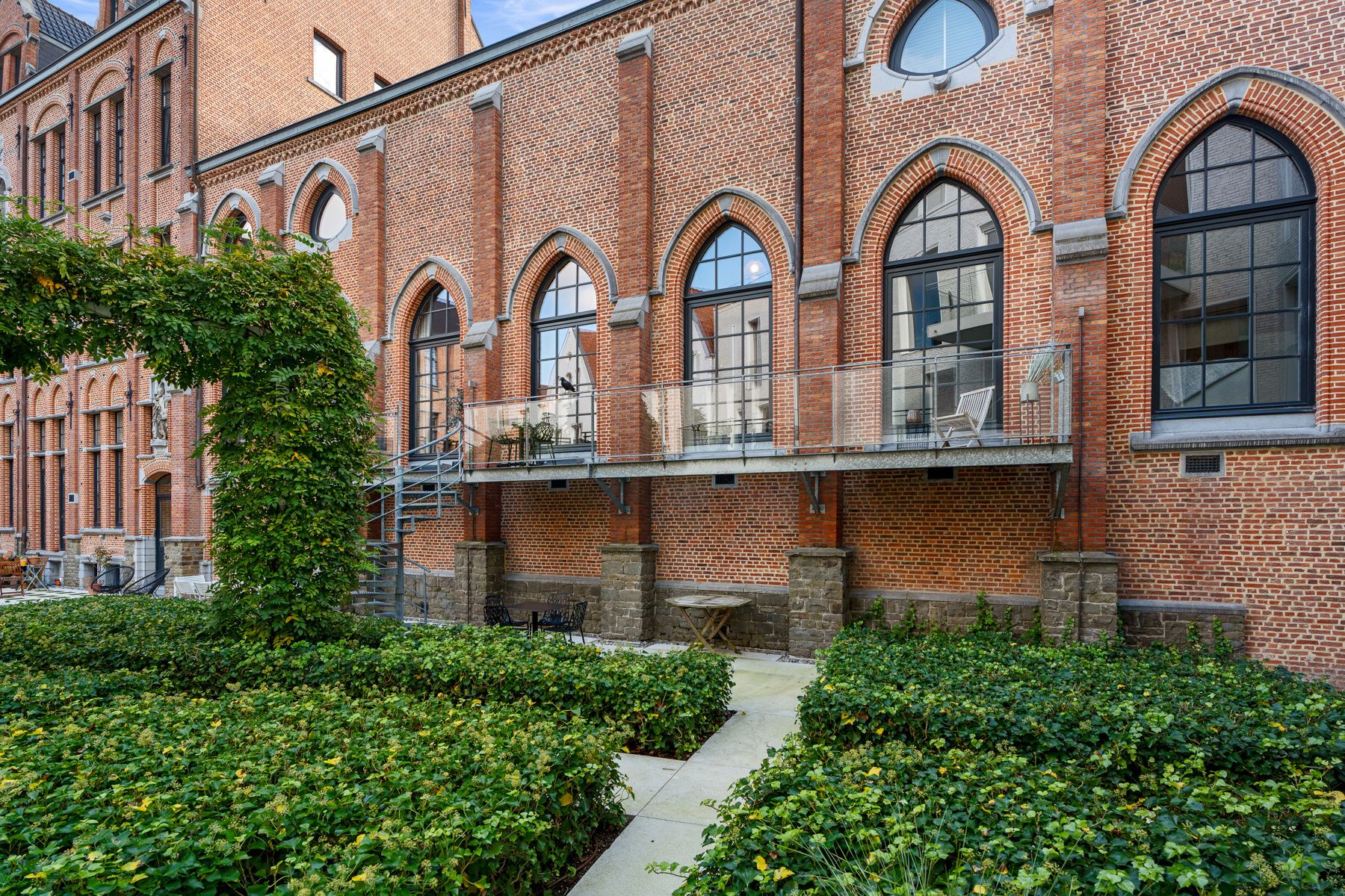 Historische triplex-loft in centrum Mechelen foto 2