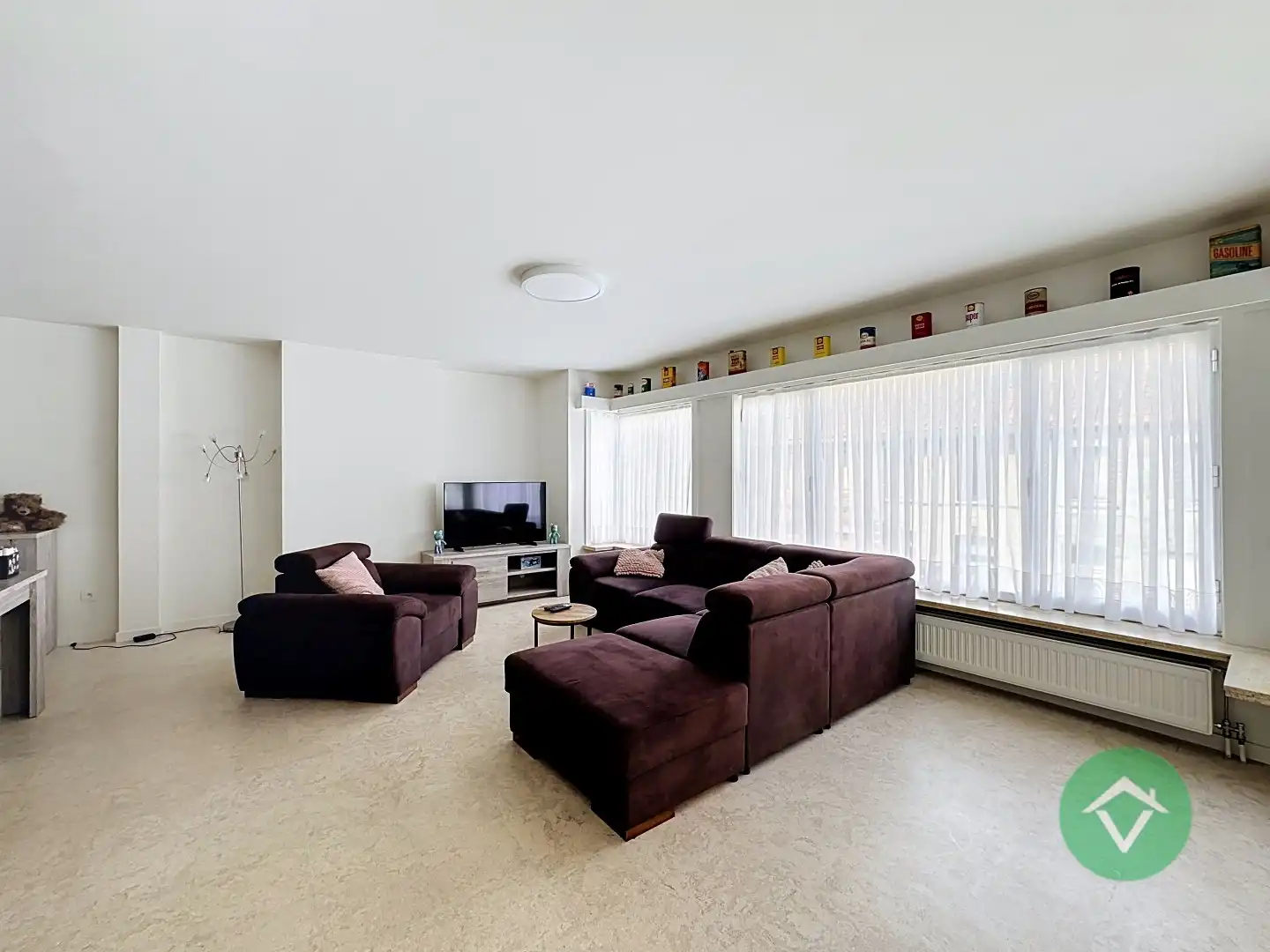 Instapklaar appartement met 2 slaapkamers te Izegem  foto 2