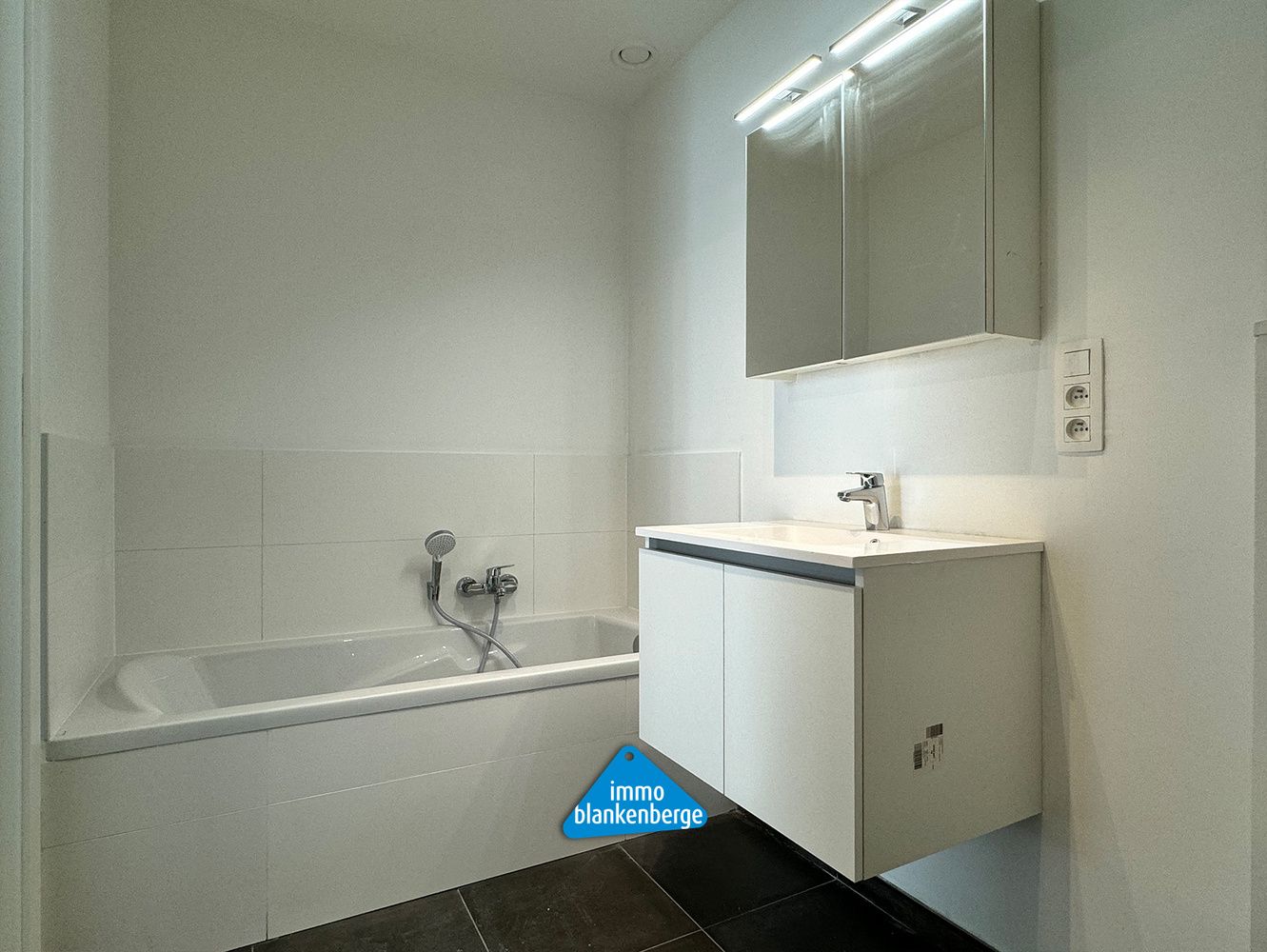 Luxueus Nieuwbouwappartement met 2 Slaapkamers en Moderne Afwerking in Residentie Hampton II foto 8