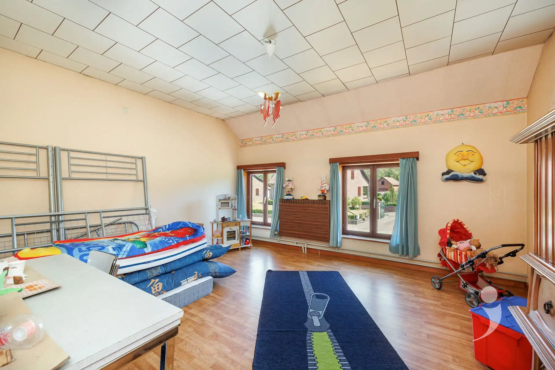Ruime gezinswoning met bijzonder veel mogelijkheden! foto 22