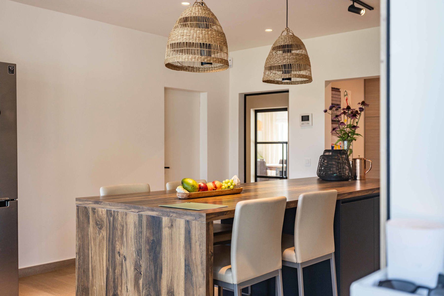 EXCLUSIEVE VILLA MET ZWEMBAD EN PRACHTIGE TUIN! foto 9