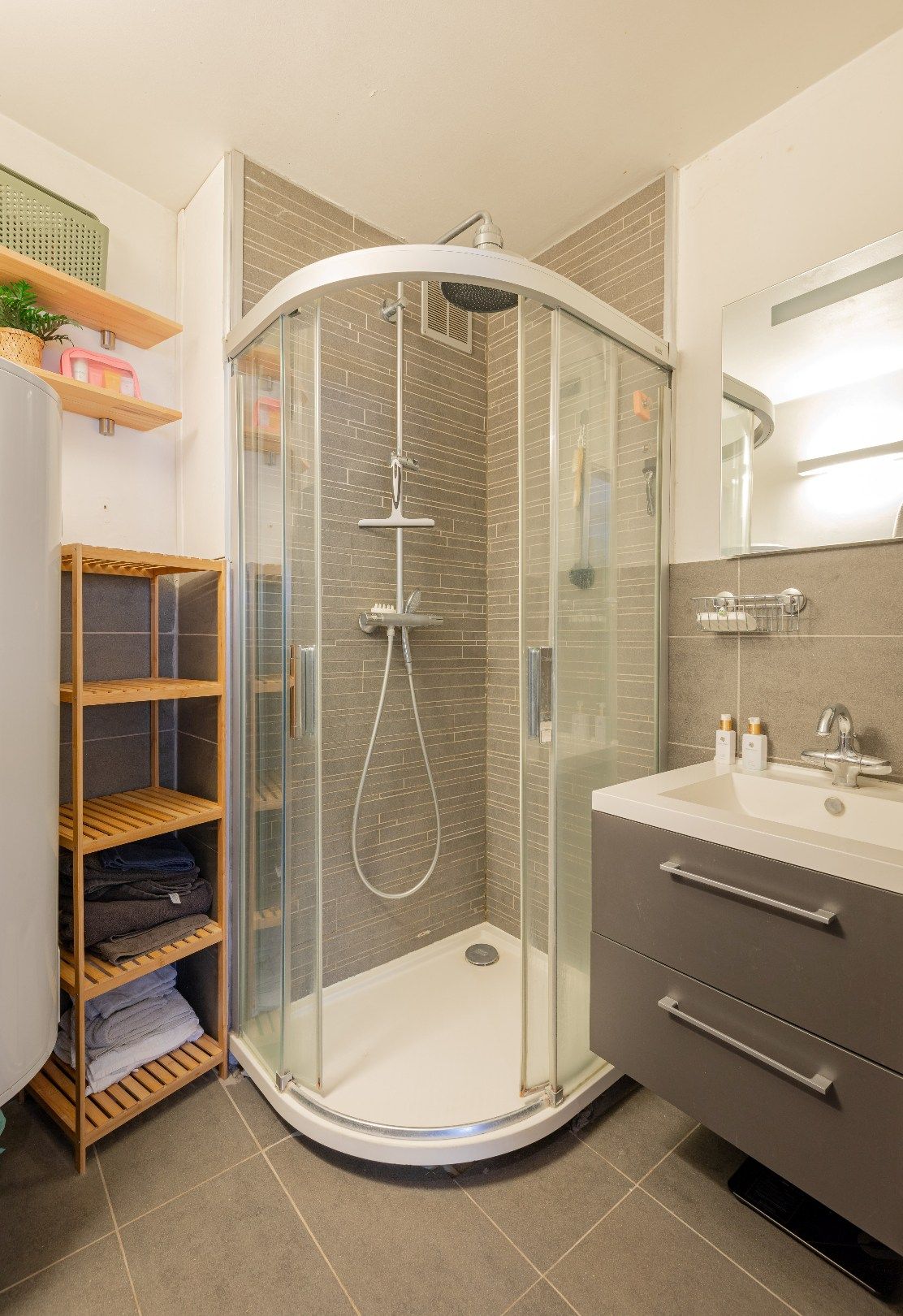 Knap gelijkvloers appartement met terras! foto 11