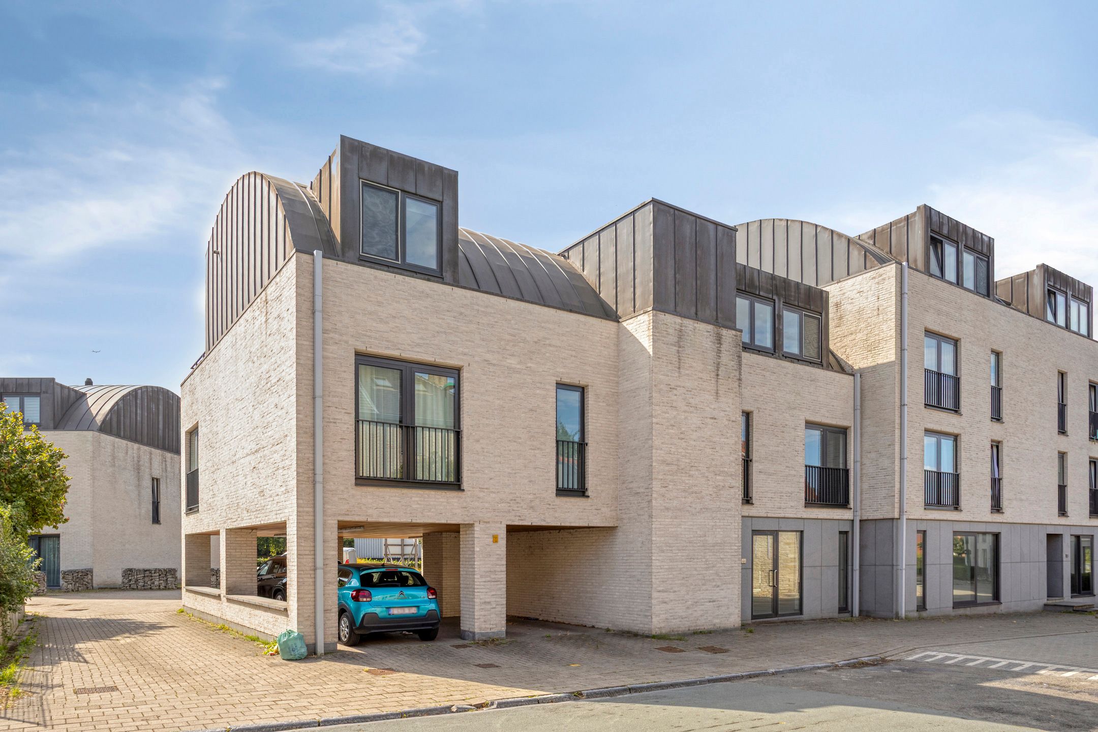 Energiezuinig 3-slaapkamerappartement met terras! foto {{pictureIndex}}