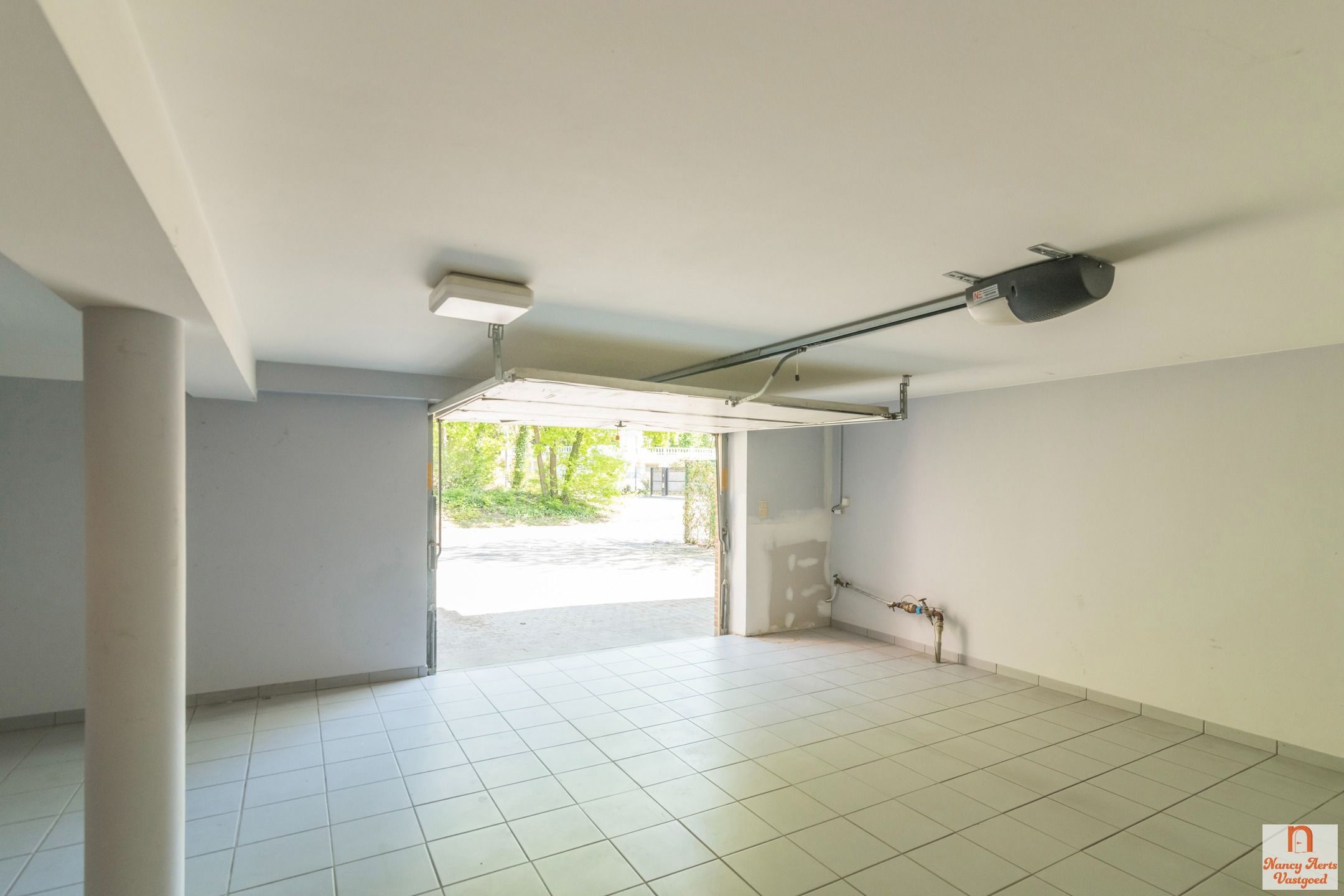 Uitzonderlijke woning met kantoorruimte op toplocatie foto 52