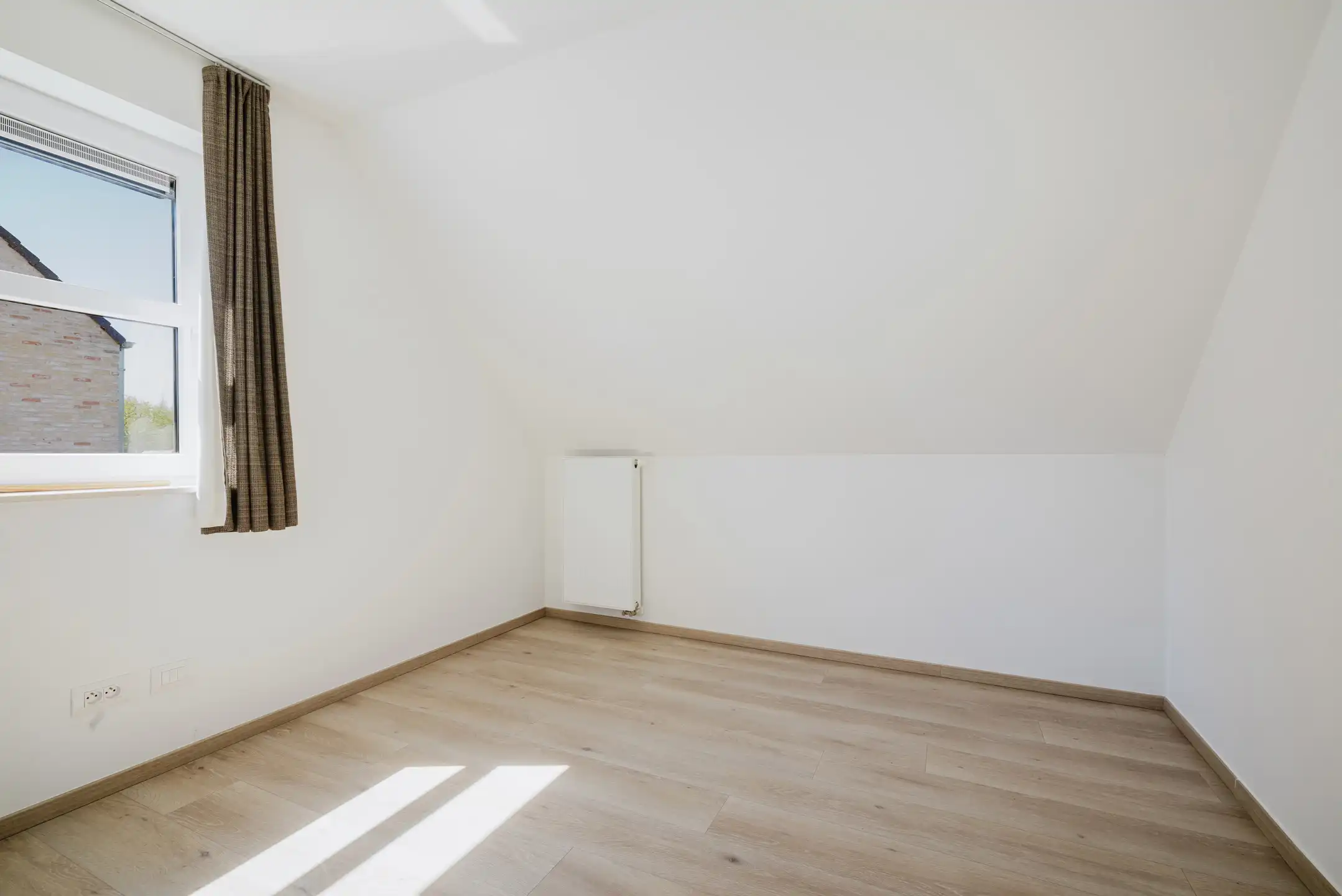 Instapklare woning met lichtrijke tuin foto 15