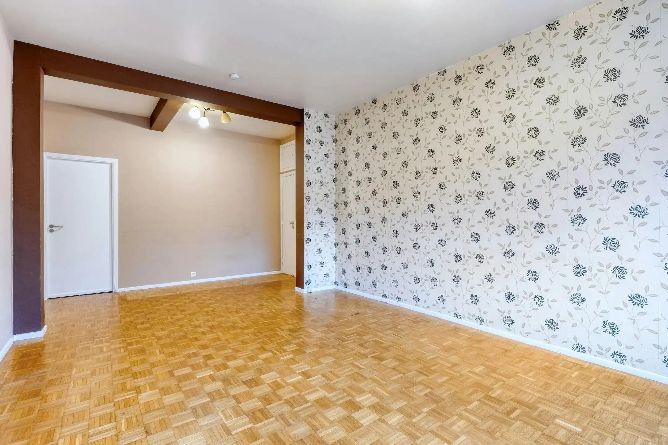 Gelijkvloers appartement met 2 slaapkamers te koop in Antwerpen foto 5