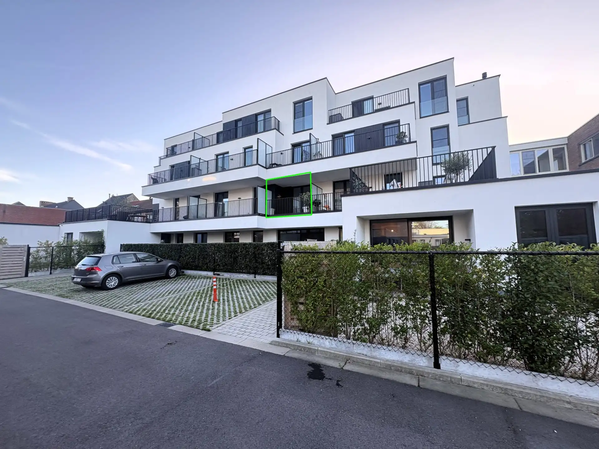 Prachtige afgewerkt nieuwbouwappartement in centrum Waregem foto 15