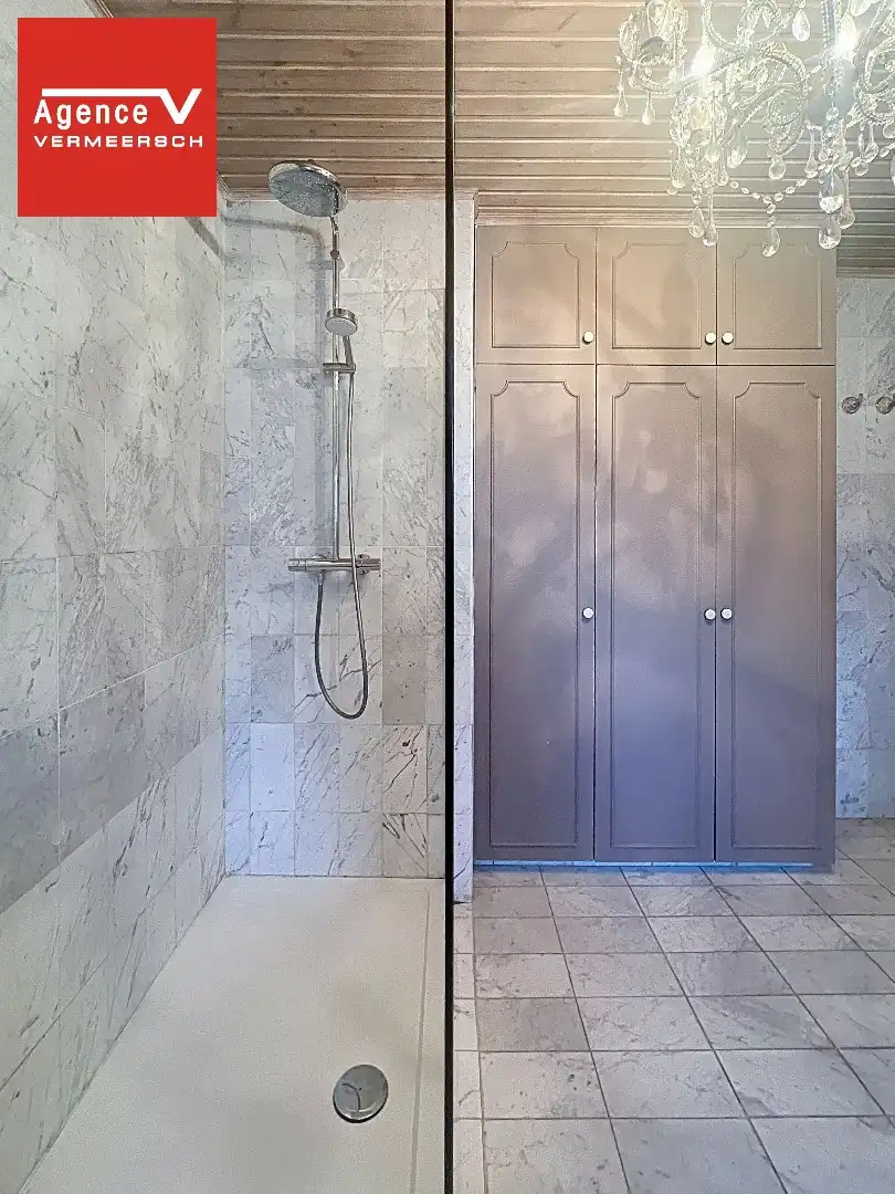 Residentieel gelegen villa op ruim perceel (711m²) - zonnige intieme tuin!  foto 16