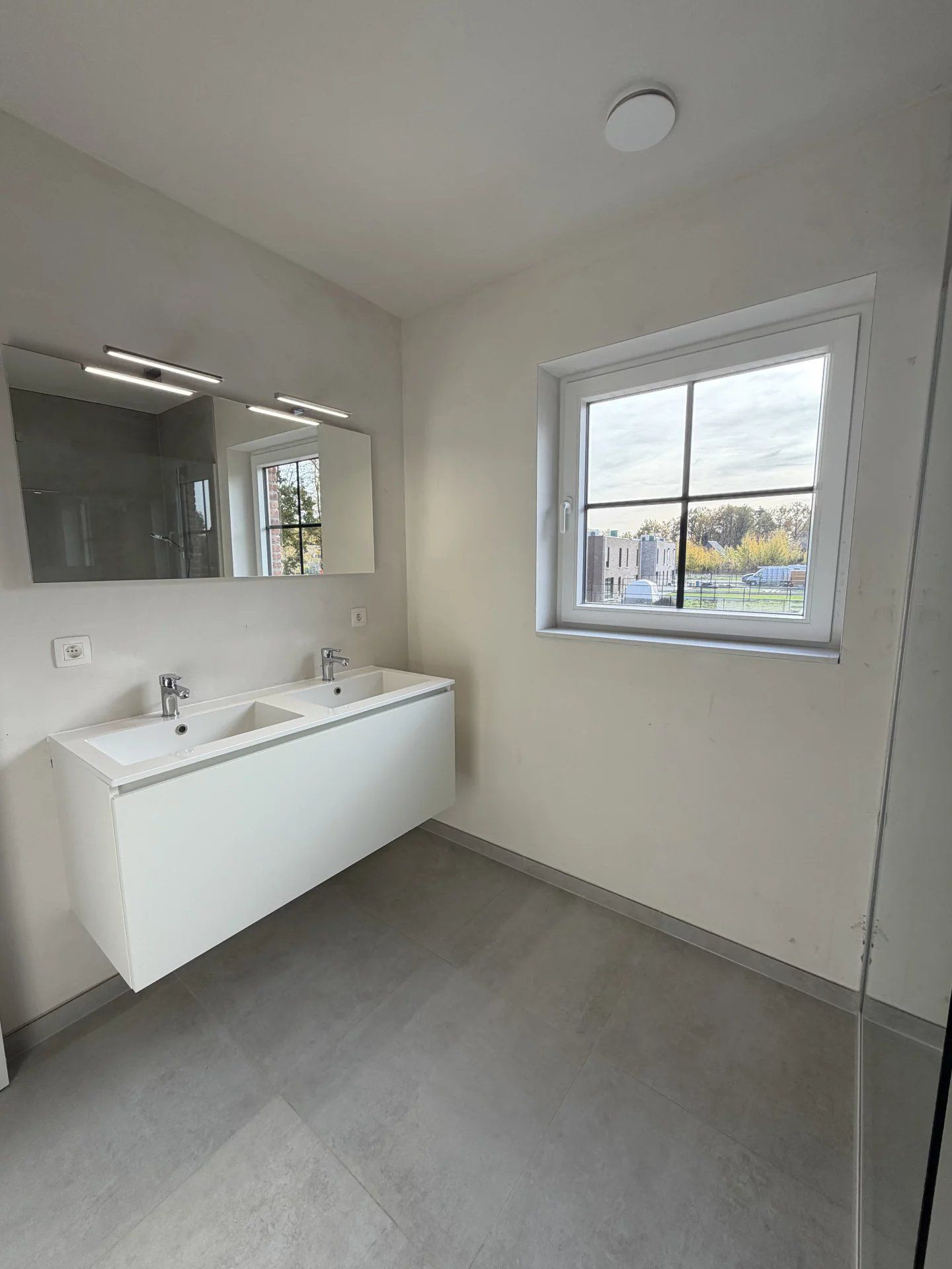 Rustig gelegen nieuwbouw woning in Koersel foto 8