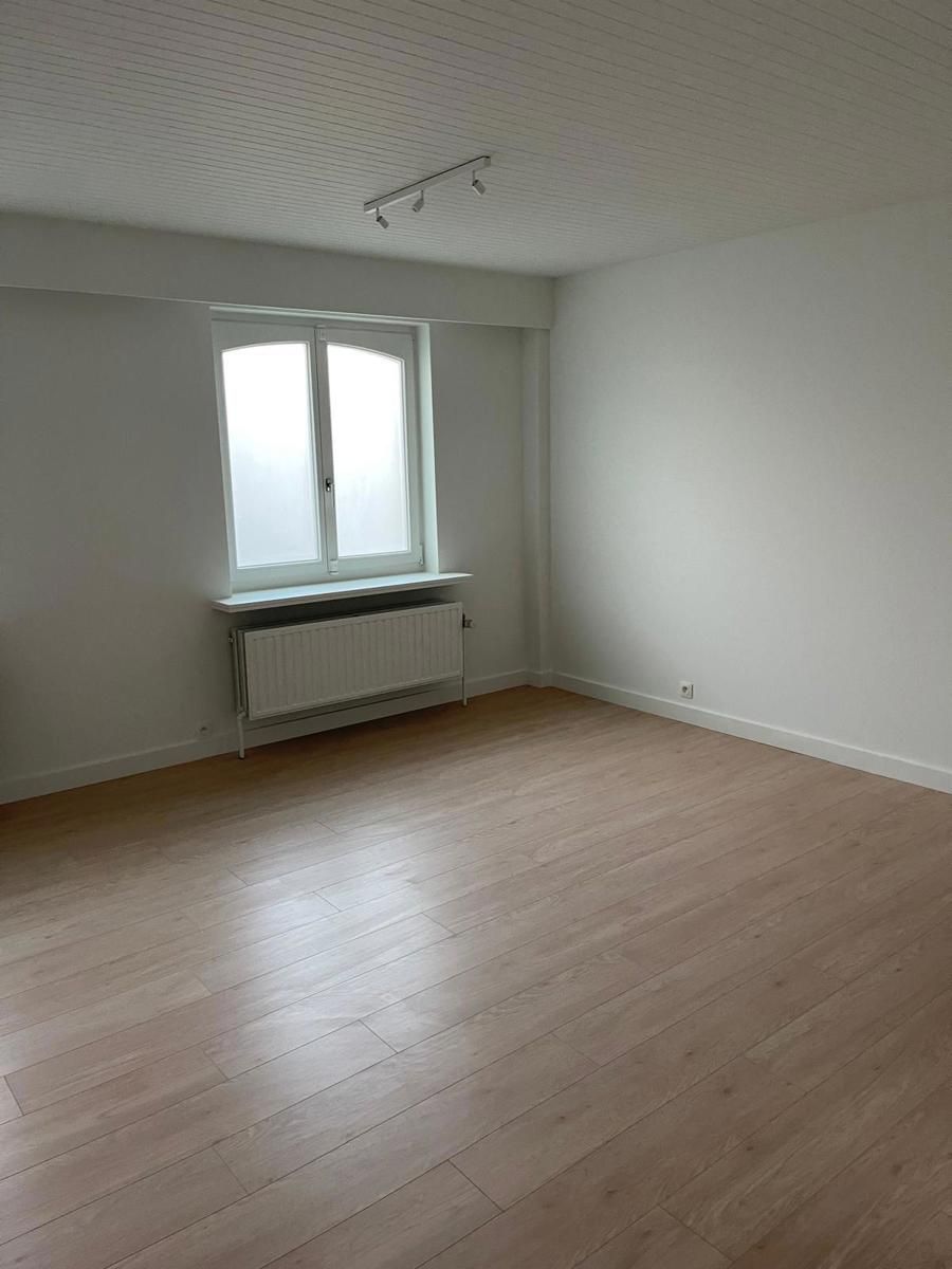 Ruime woning met praktijkruimte via aparte ingang foto 26