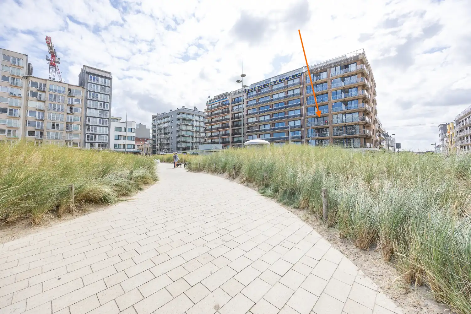 Uniek appartement met frontaal zicht op het casinoplein (met zeezicht!) foto 26