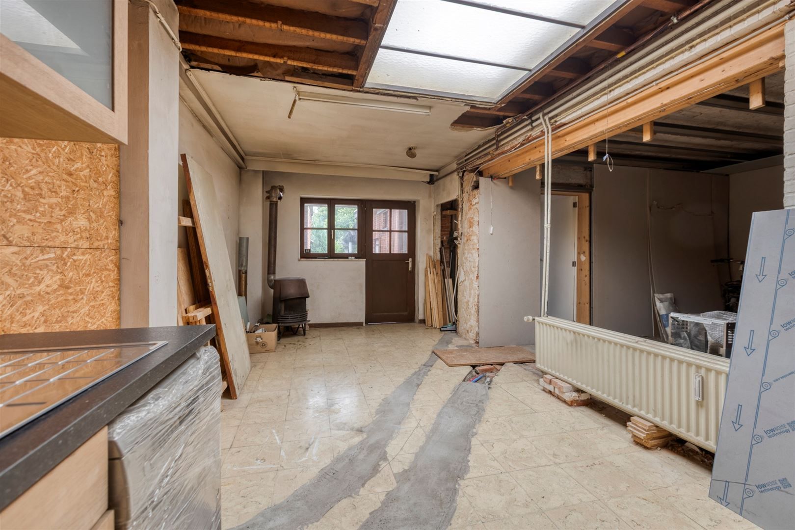 Te renoveren gelijkvloers appartement foto 17