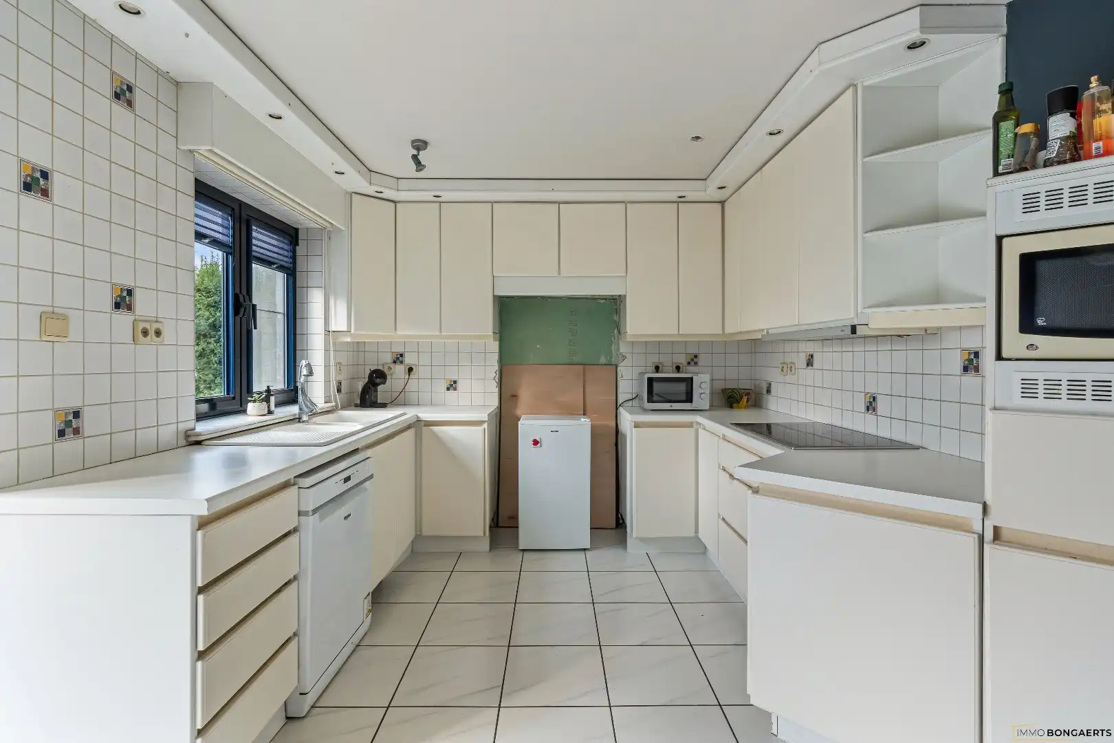 Ruime gezinswoning met 3 slaapkamers foto 10