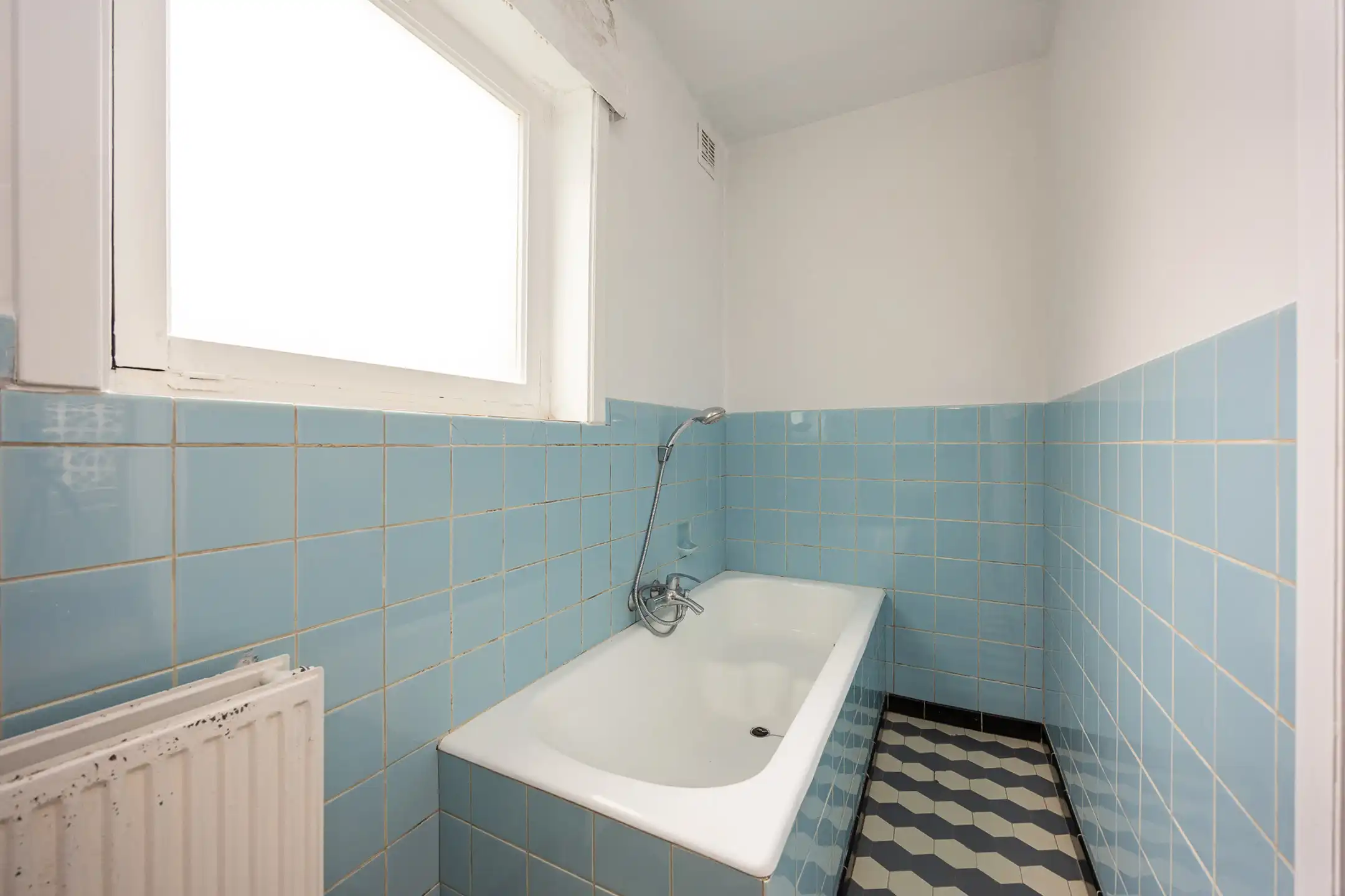 Te renoveren woning met 4 slpk's op toplocatie in Beerse foto 13