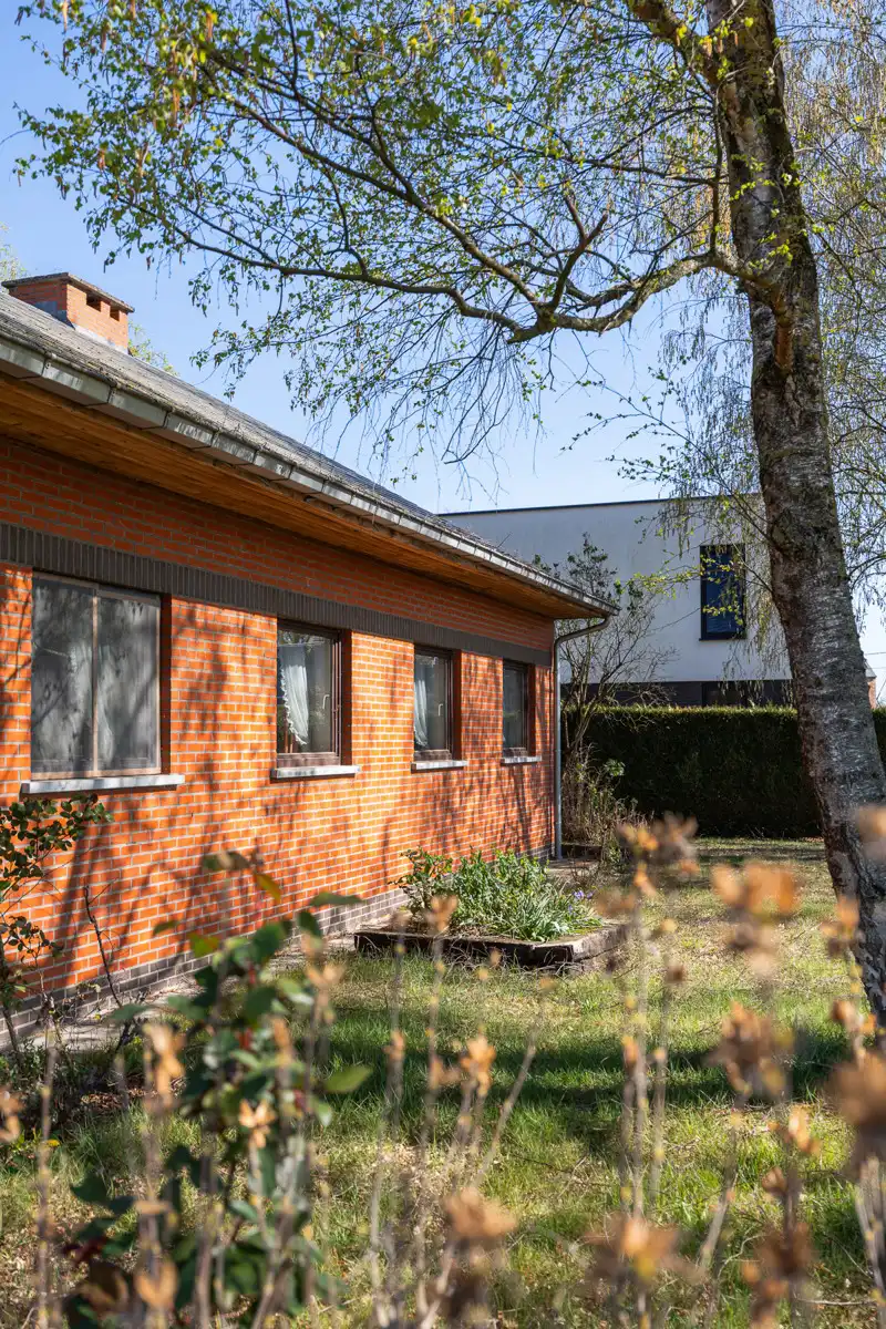 Prachtige woning in rustige wijk nabij groen gebied foto 4