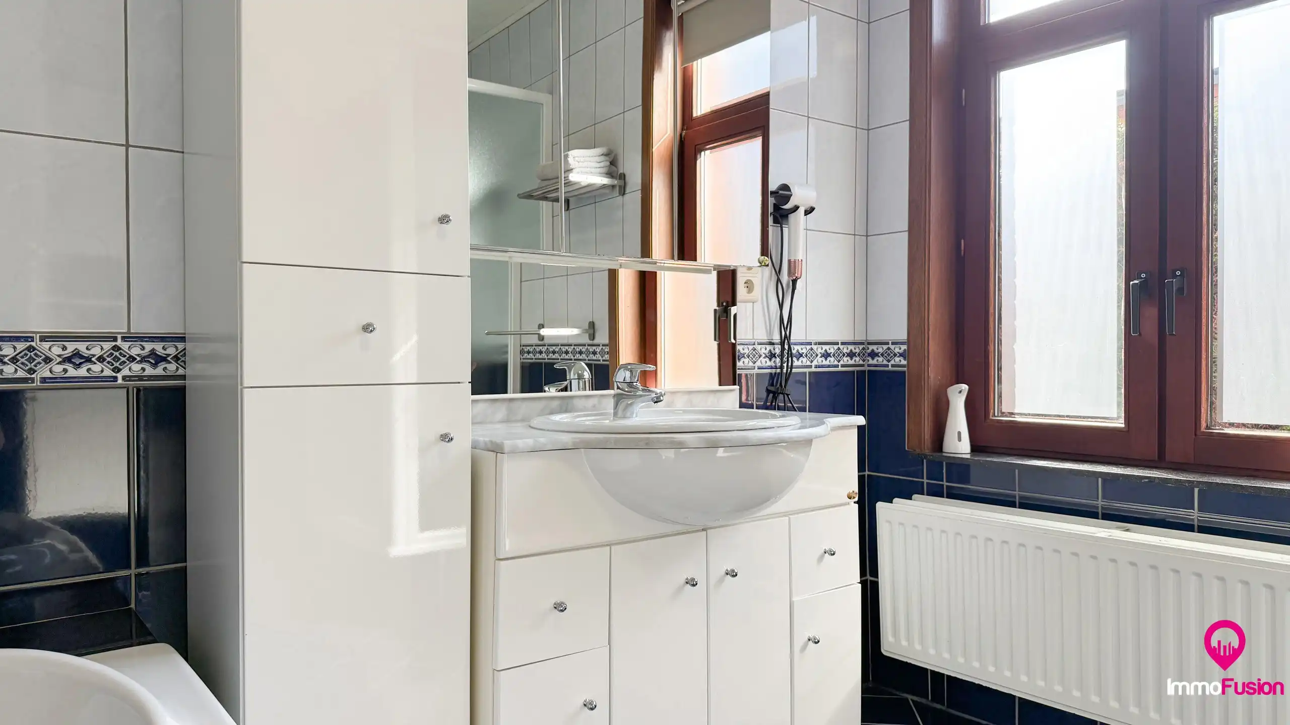 Charmante woning met 5 slaapkamers op een ruim perceel! foto 22