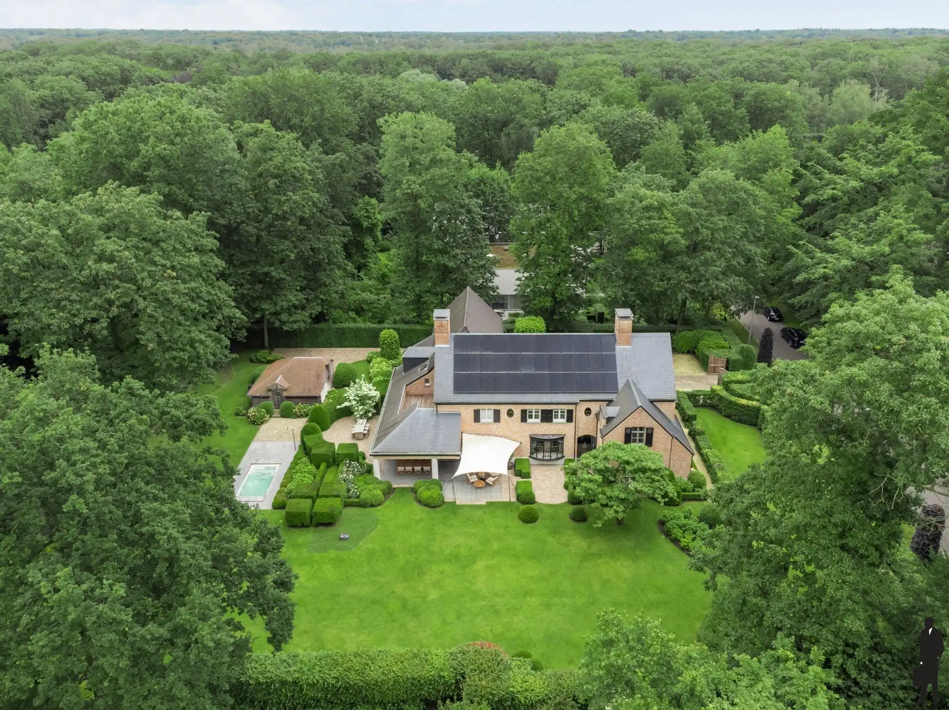 High-end villa nabij het centrum! foto 33