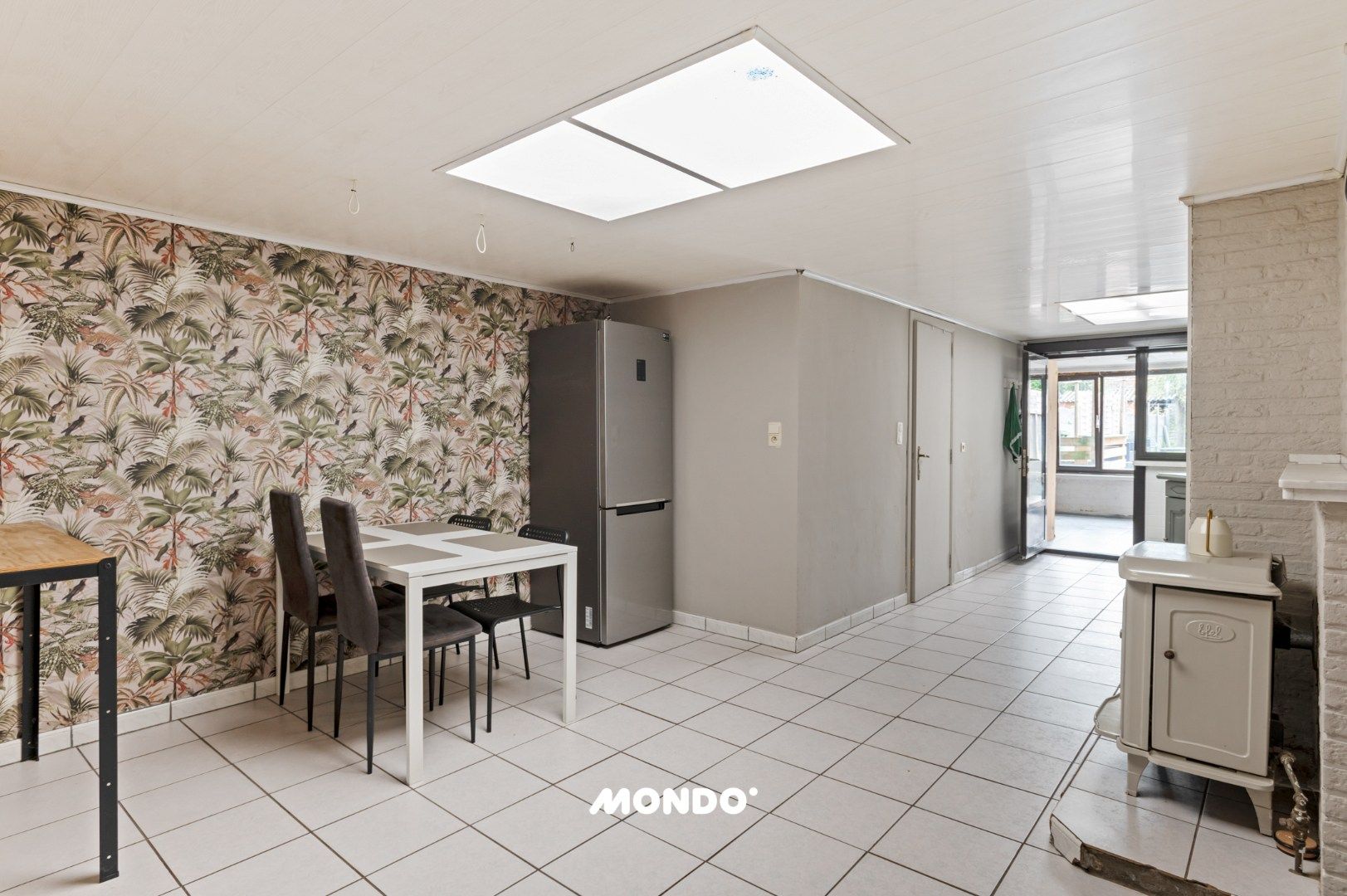 Charmante woning met westgerichte tuin te Hemiksem foto 8