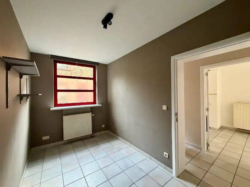 GEZELLIGE BELUIKWONING MET 3 SLAAPKAMERS EN INPANDIG TERRAS foto 9