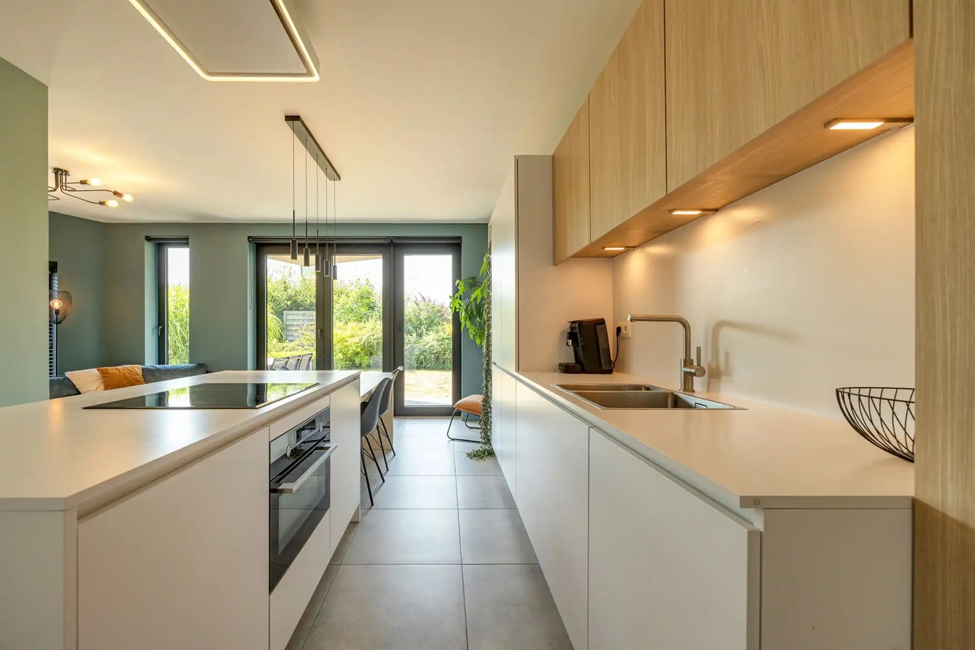 GLVapp. met 2 slaapkamers, tuin en staanplaats foto 15