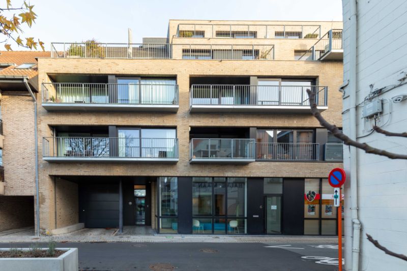 Centrum Izegem - Zeer ruim recent 2-slaapkamerappartement foto 16