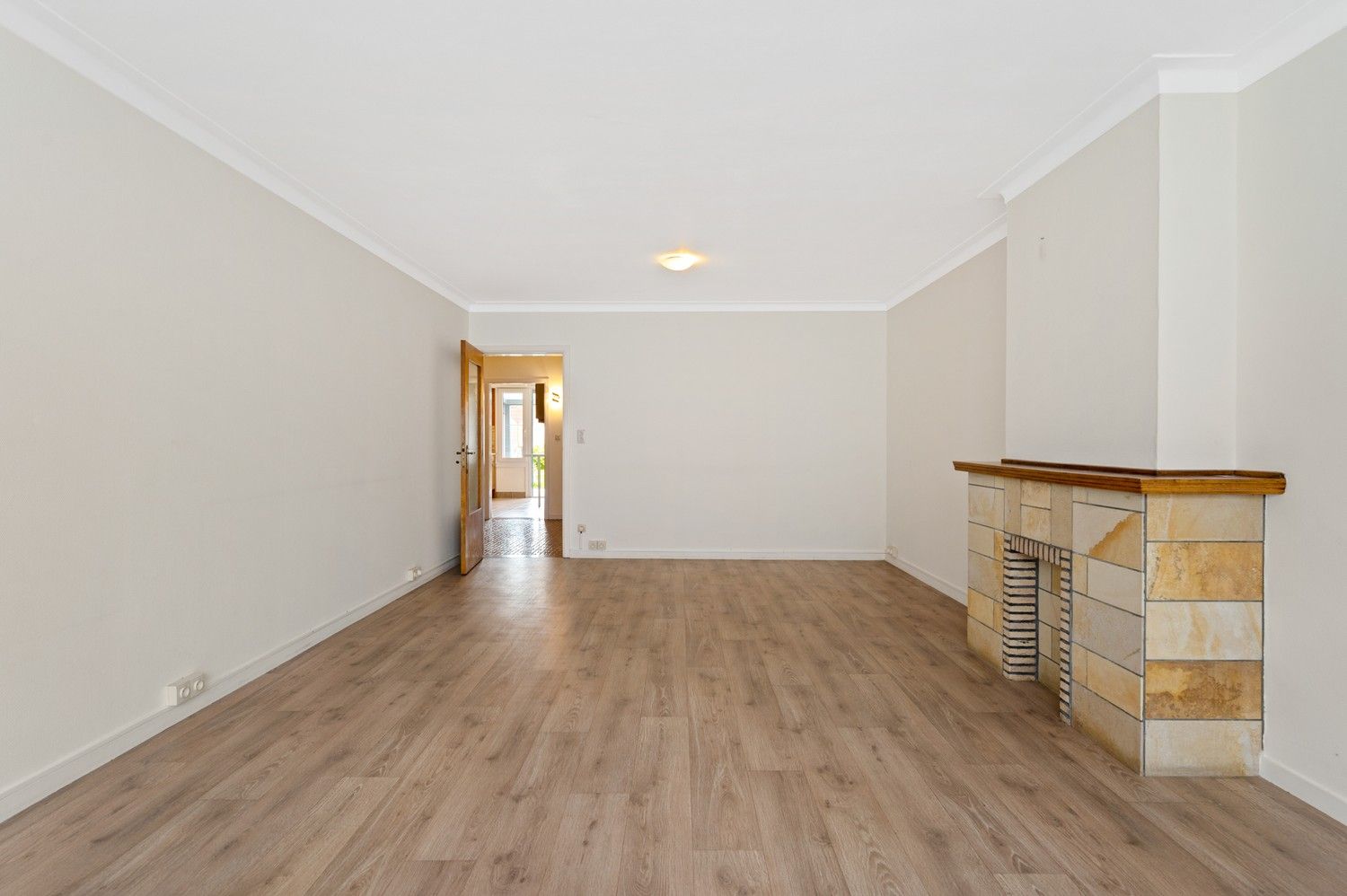 Gelijkvloers appartement met grote tuin in Deurne foto 5