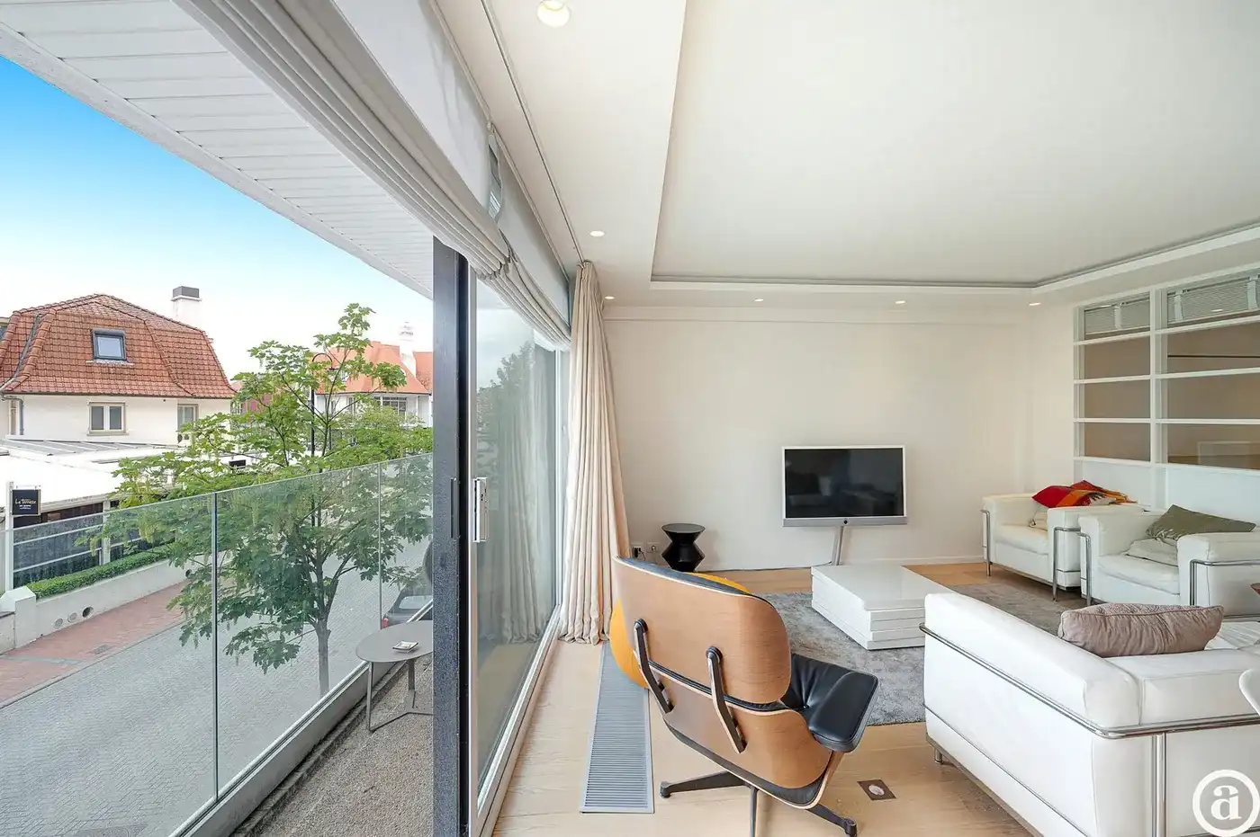Mooi appartement op de Kustlaan met zuidgericht terras.       foto 3