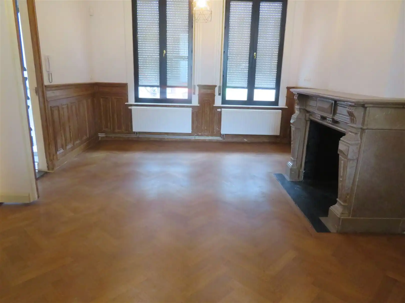 Uniek appartment met binnentuin in beschermde woning! foto 11