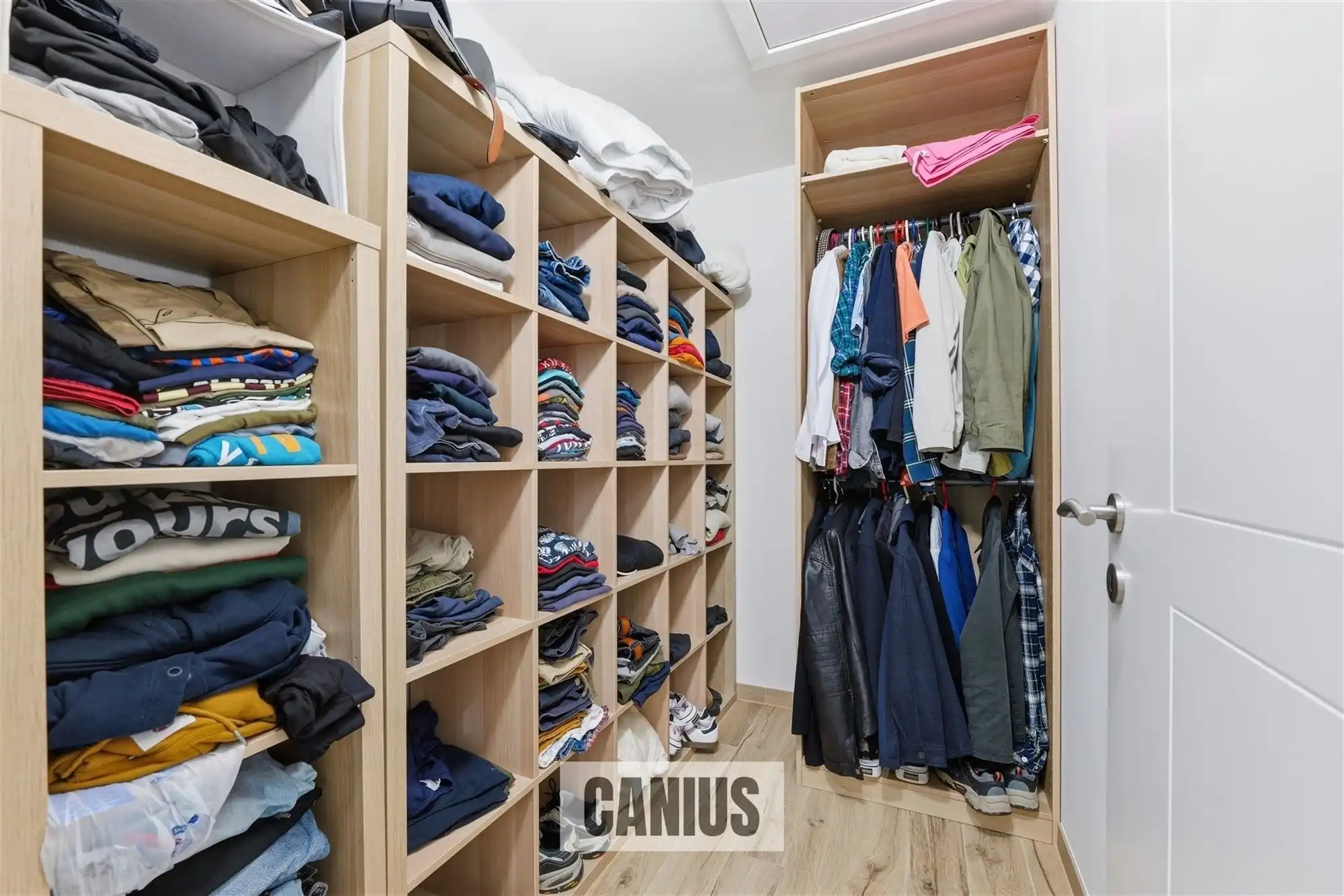 STIJLVOLLE HALFOPEN BEBOUWING MET DRIE SLAAPKAMERS EN LIFT foto 16