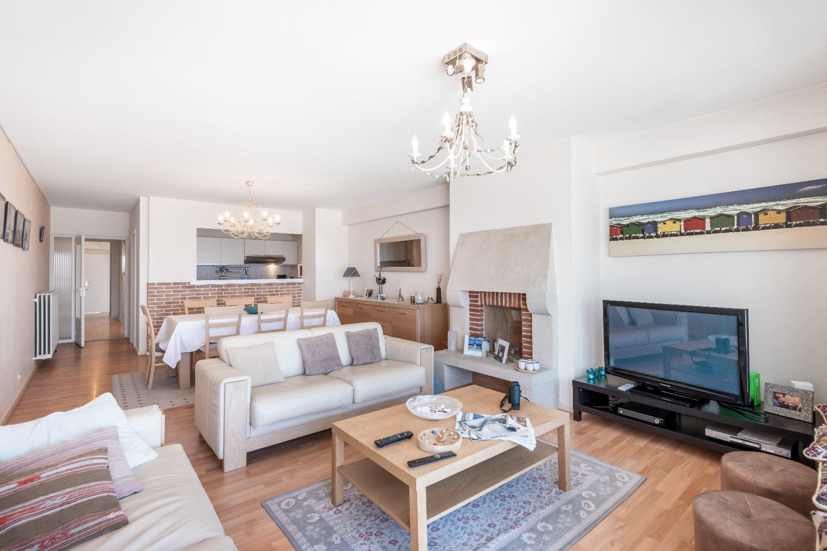 Gemeubeld appartement met frontaal zeezicht gelegen vlakbij het Lichttorenplein. foto 4