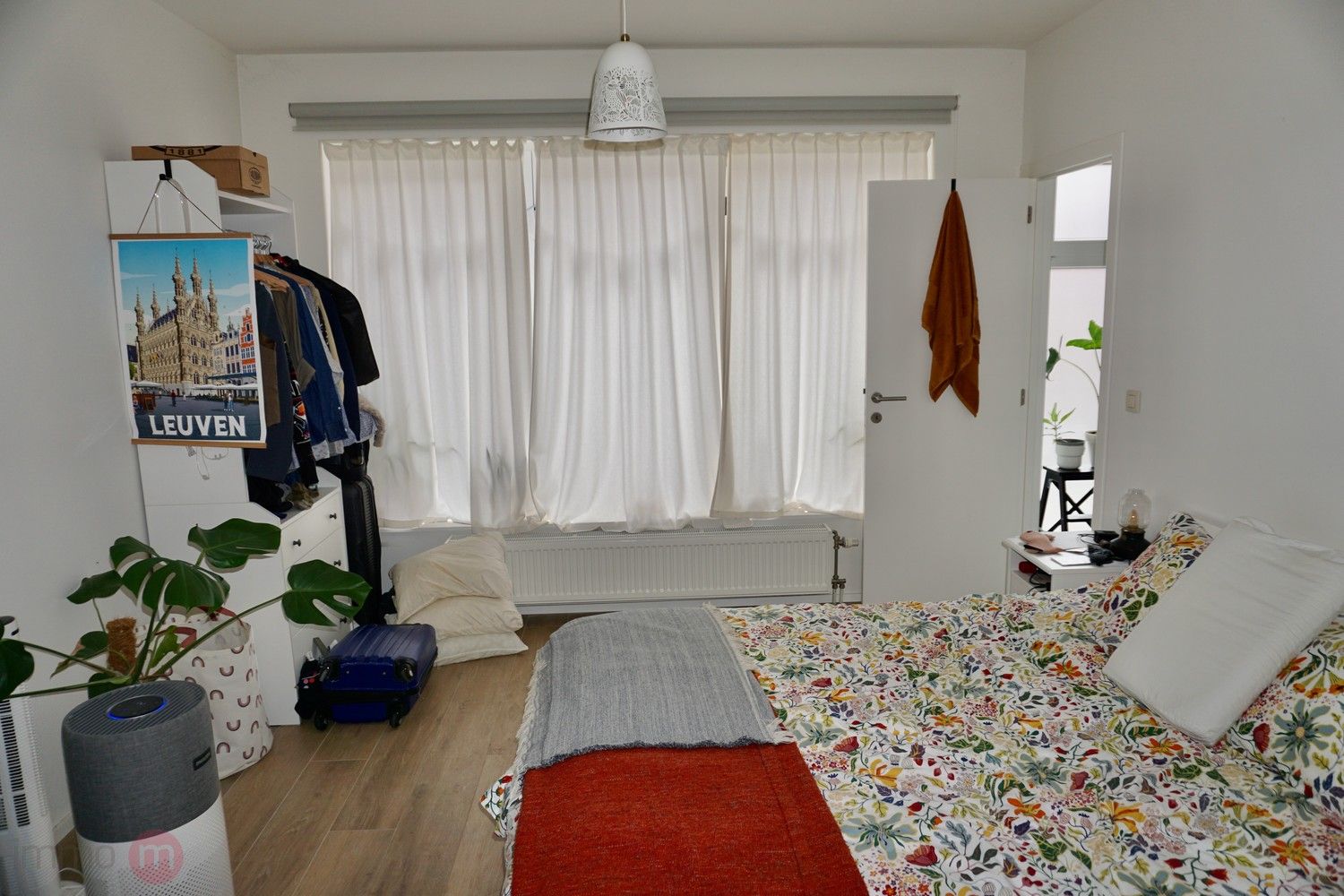 Gerenoveerd 1 slaapkamer appartement met groot terras/binnenkoer en garage. foto 15