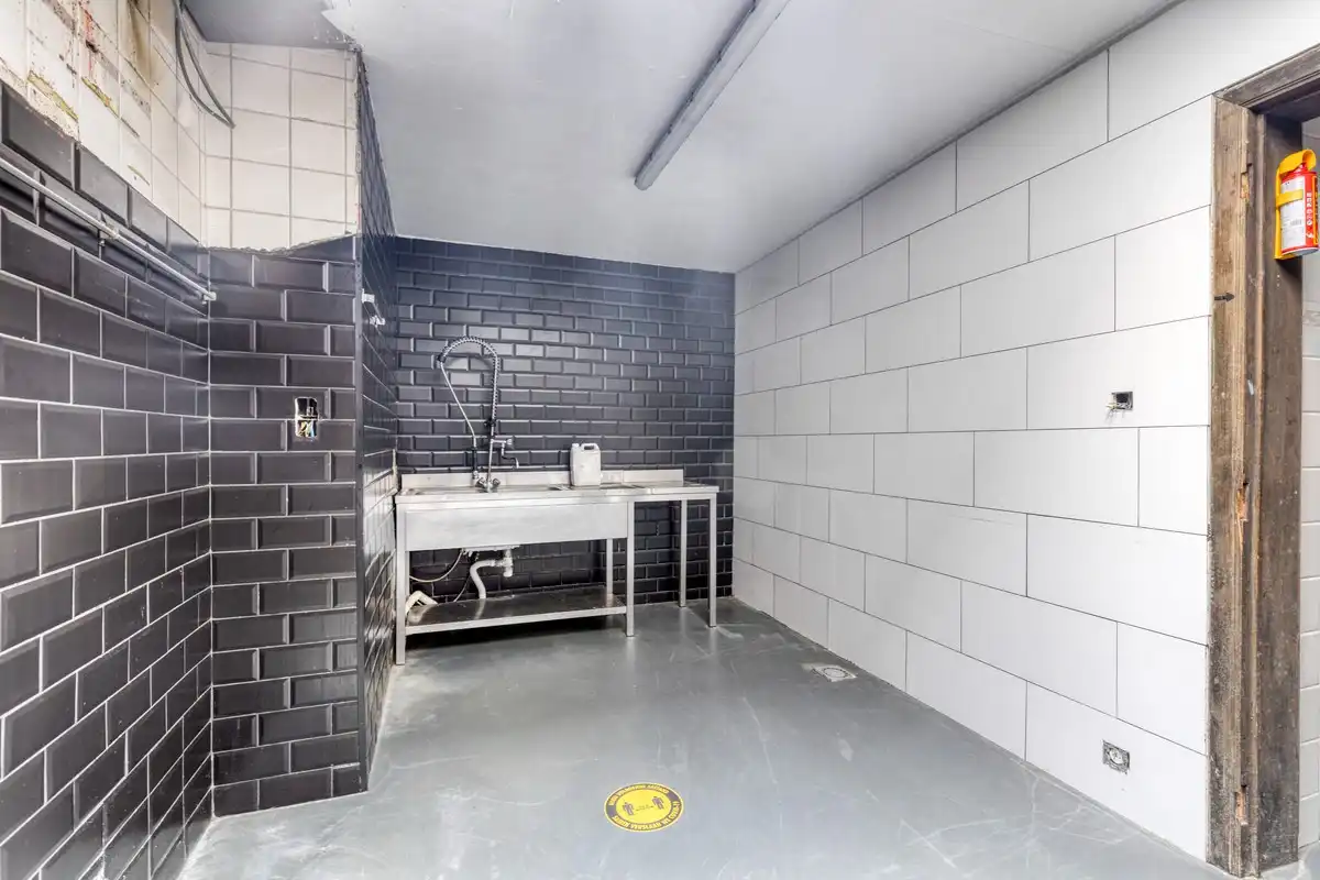 HORECAZAAK met WOONST te BRUGGE foto 9