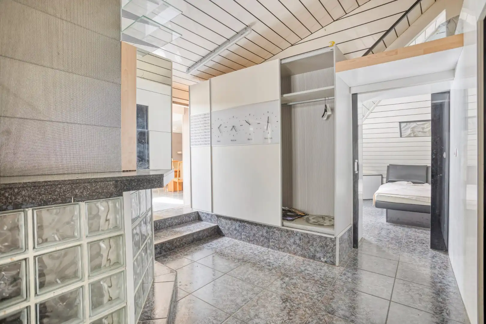 Ruime woning met handelsruimte en tuin in het rustige Vreren foto 14