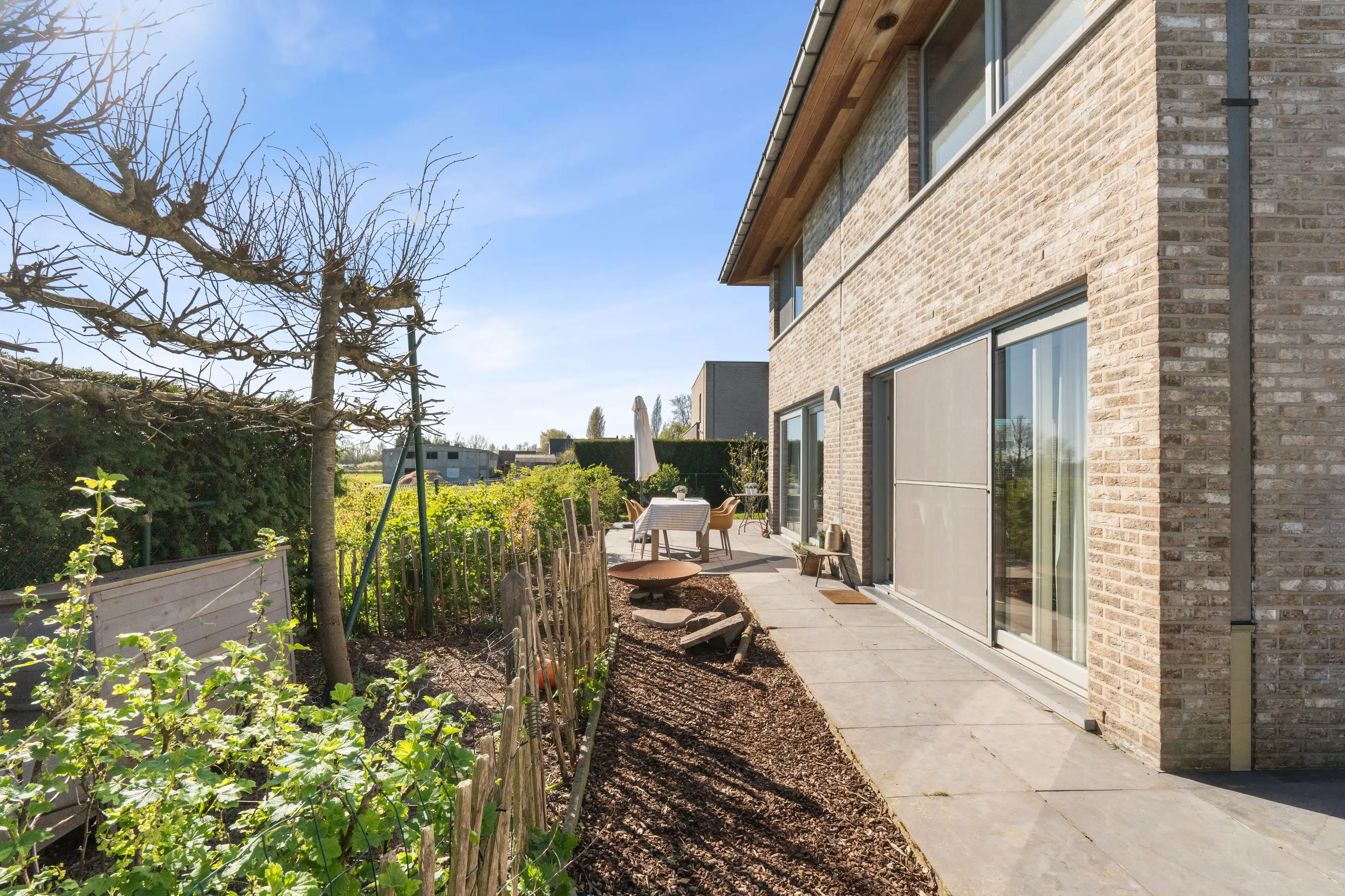 Instapklare en lichtrijke villa met 3/4 SLPKS op zonnig perceel!* foto 5