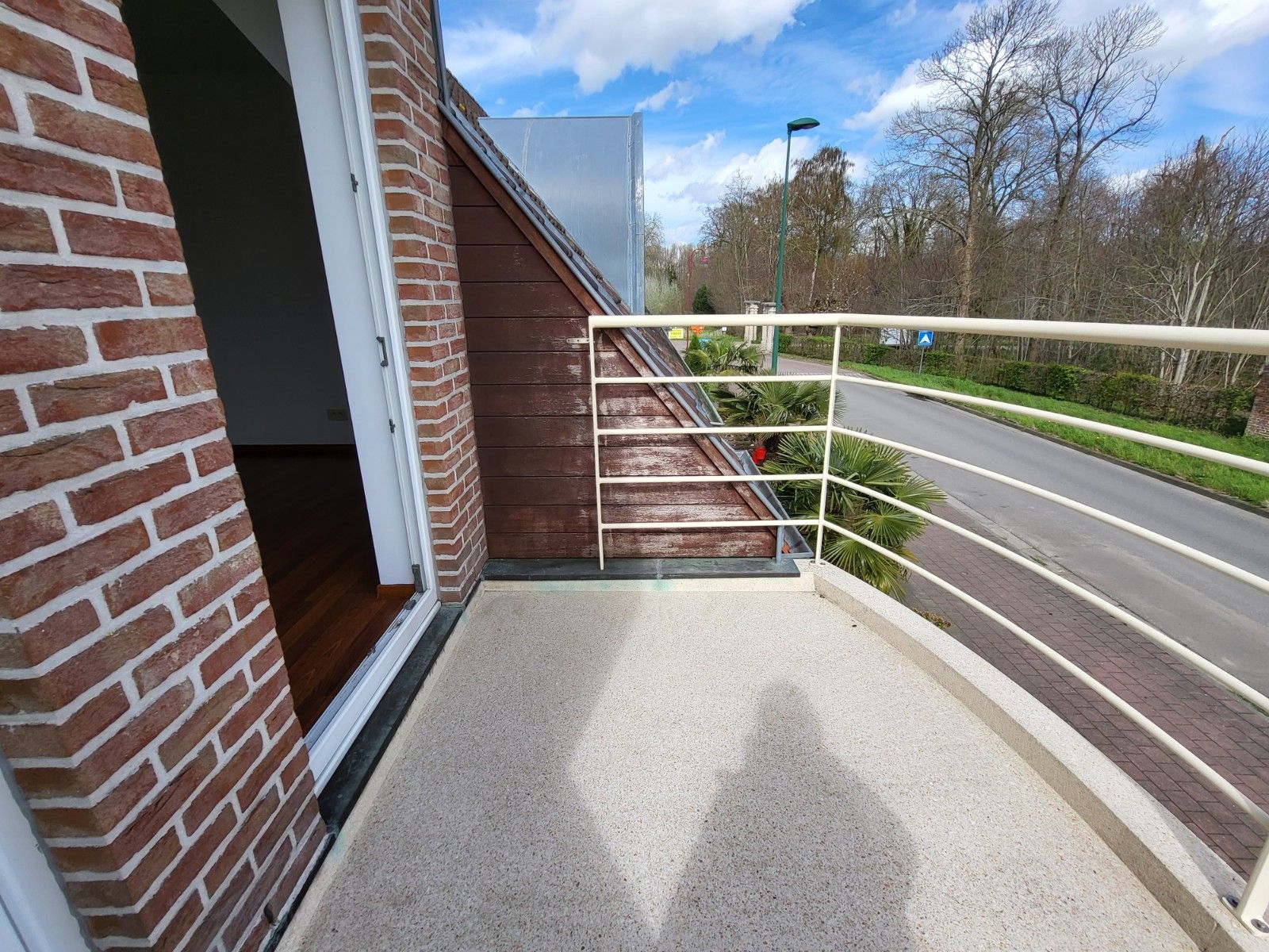Triplexwoning gelegen nabij het park van Poeke foto 12